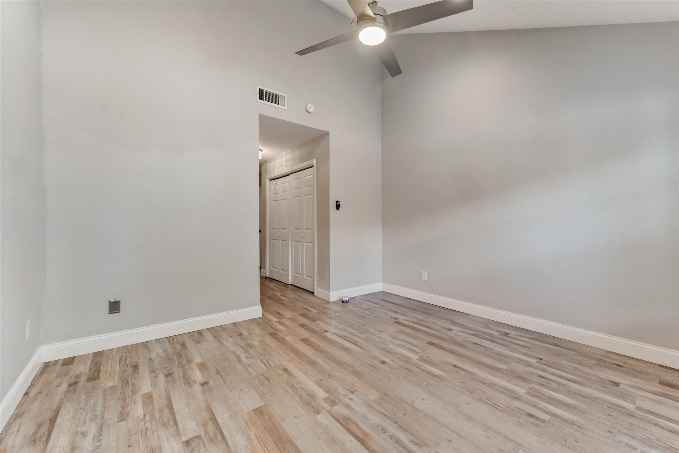 5565 Preston Oaks Road 110