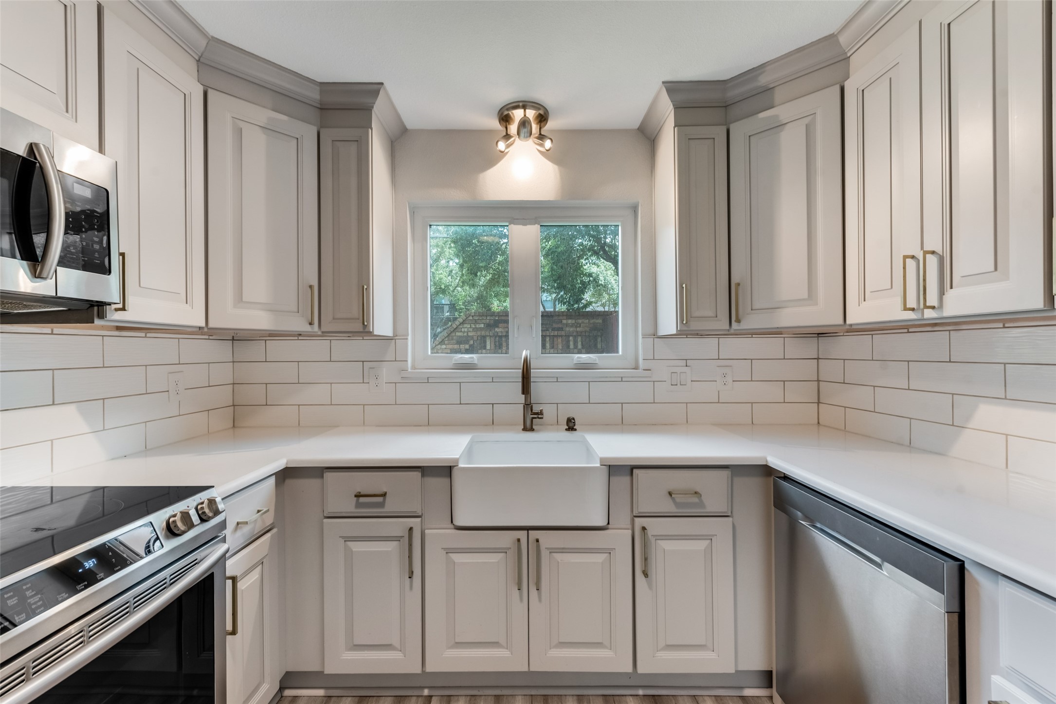 5565 Preston Oaks Road 110