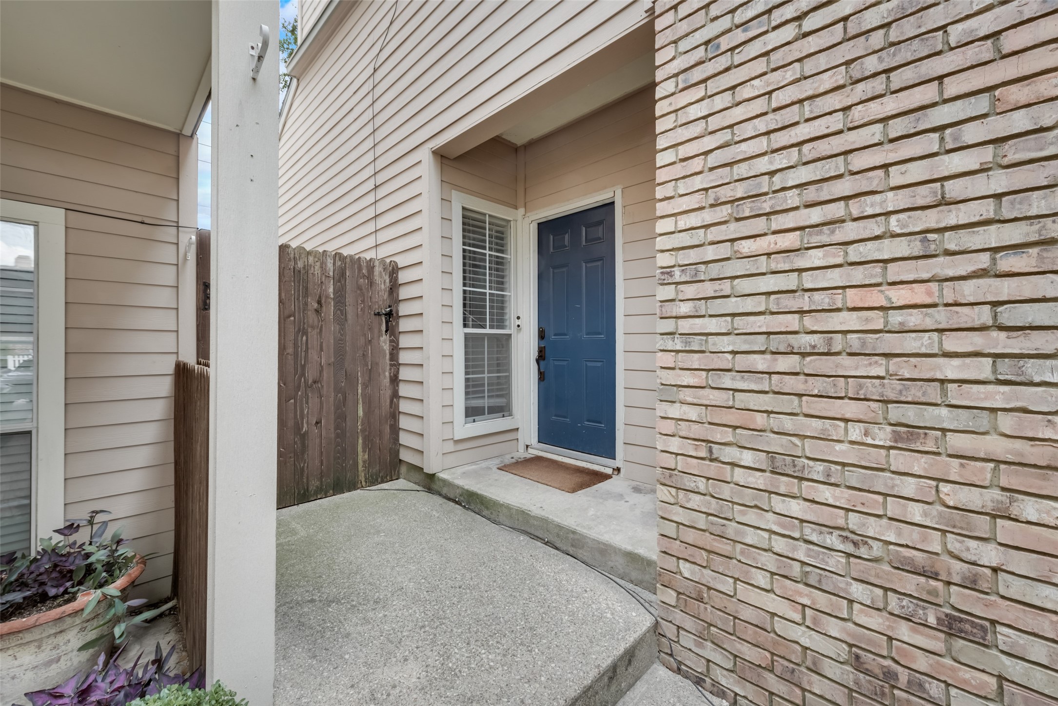 5565 Preston Oaks Road 110