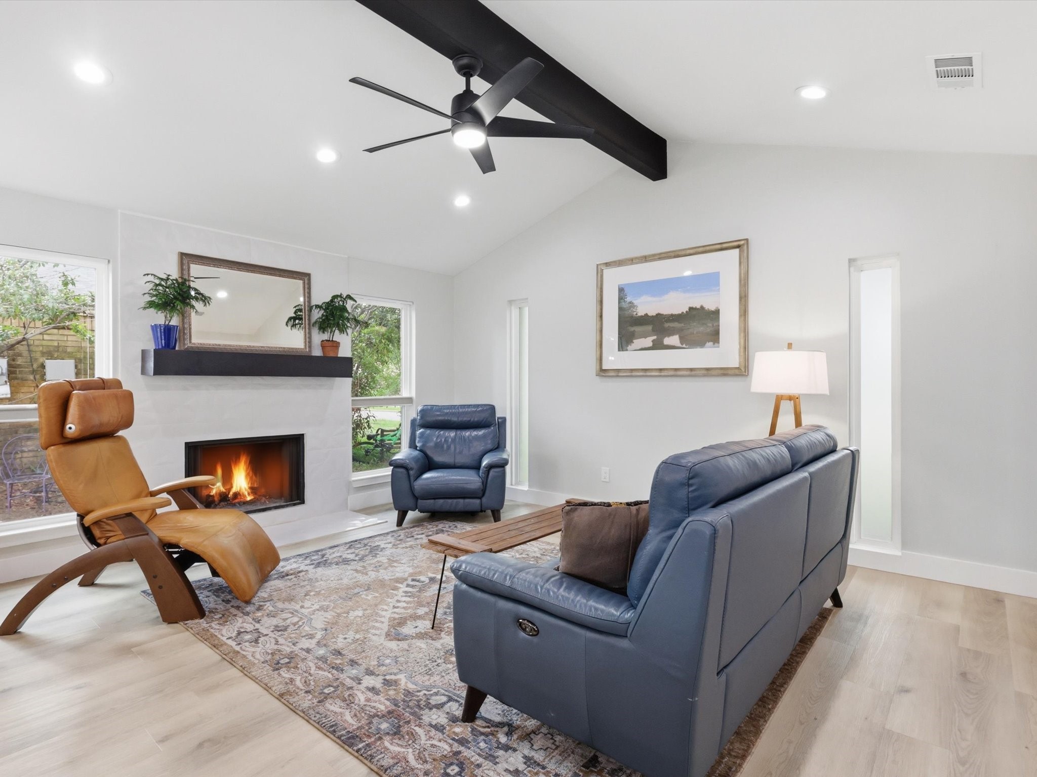 1317 Lark Lane