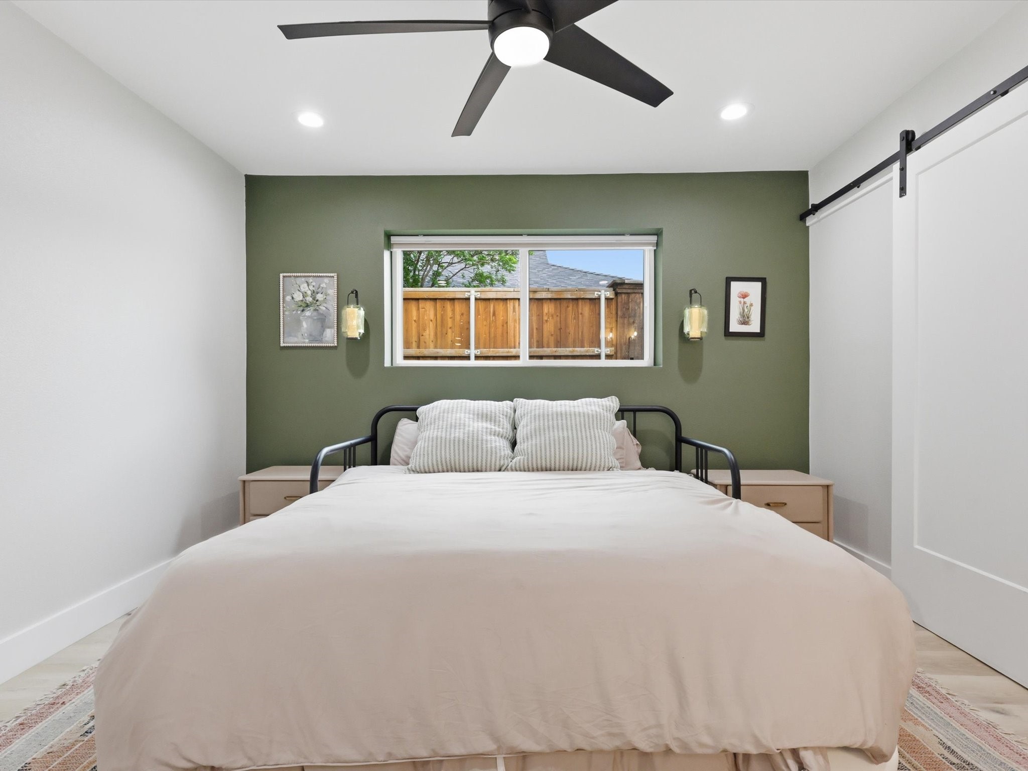 1317 Lark Lane