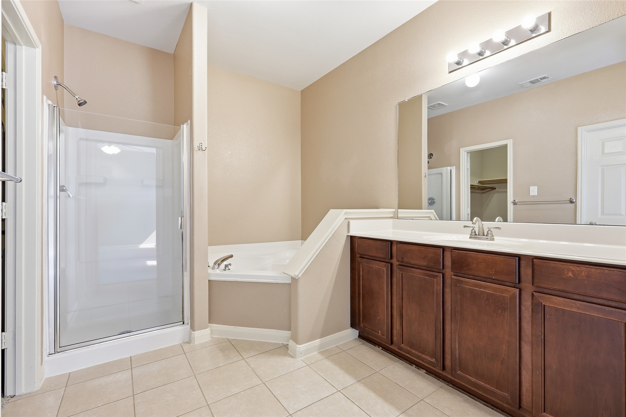 3117 Overstreet Lane