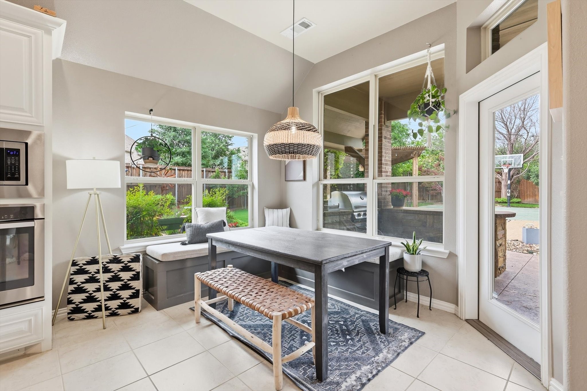 3801 Ocala Lane
