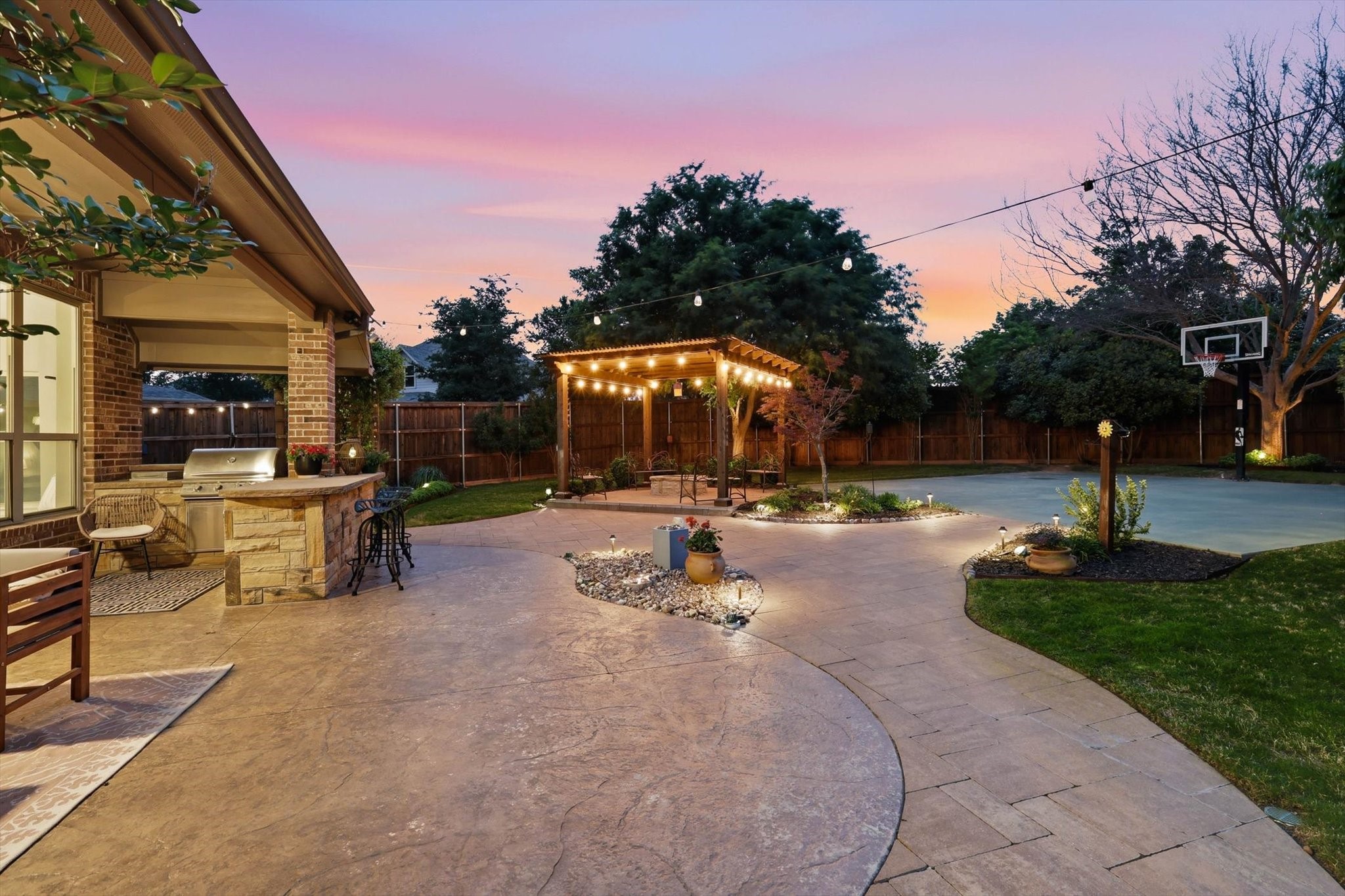 3801 Ocala Lane