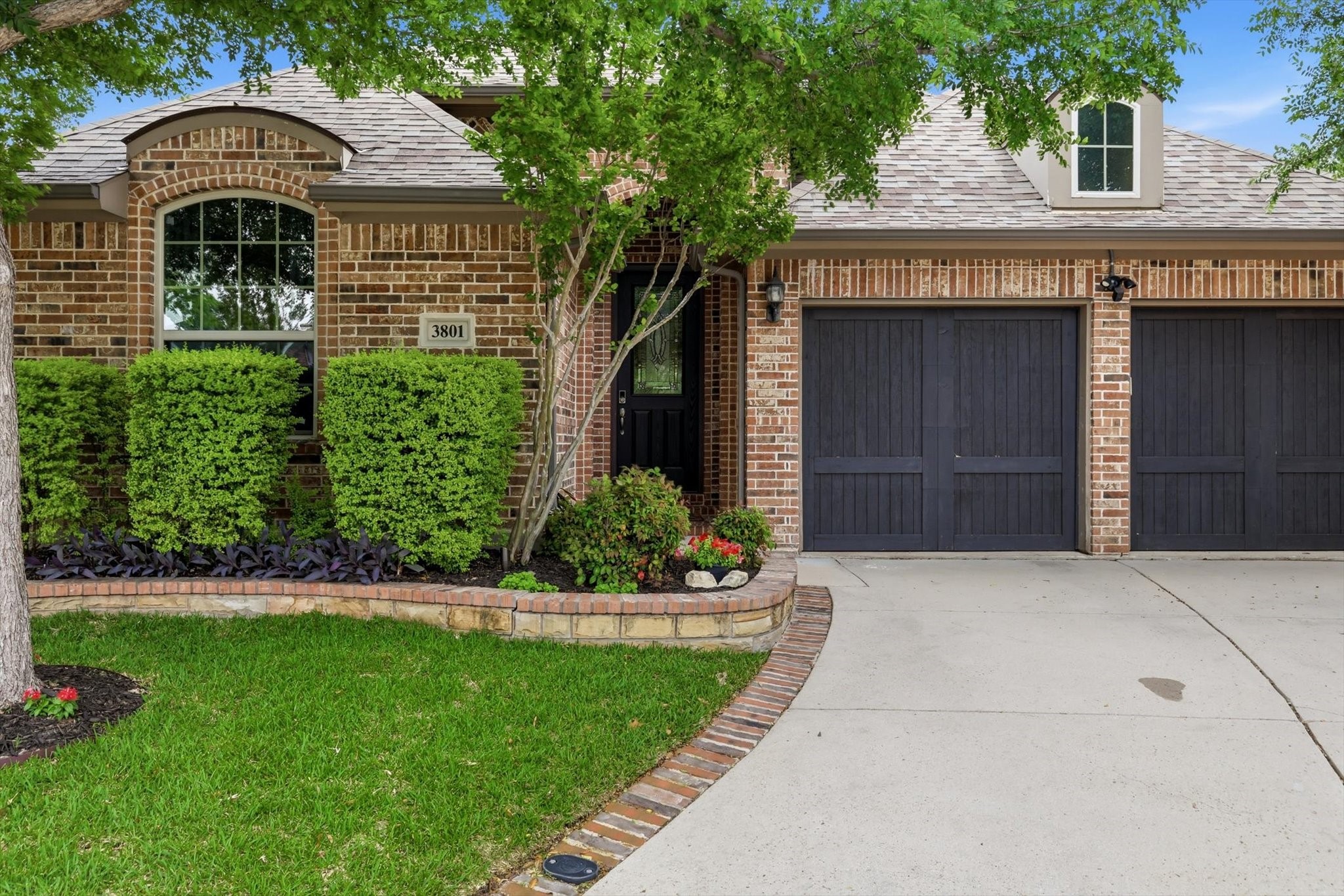 3801 Ocala Lane