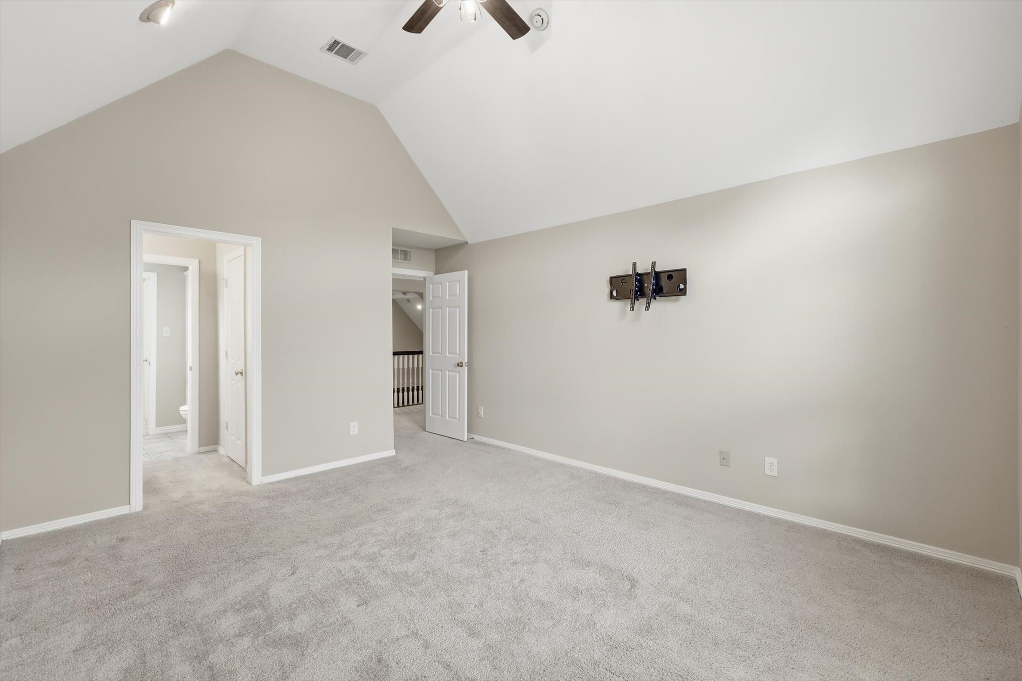 6401 Bermuda Dunes Drive
