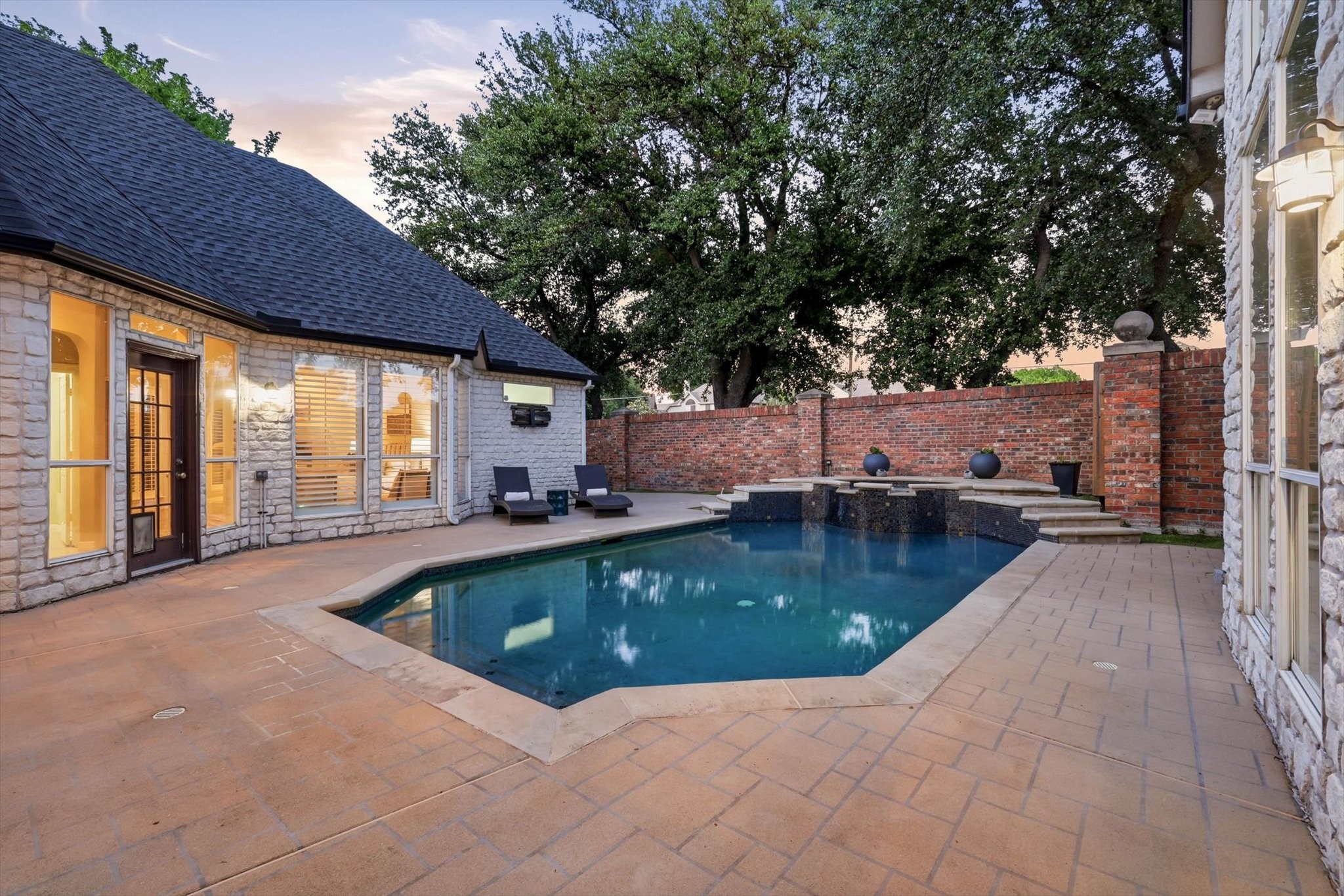 6401 Bermuda Dunes Drive