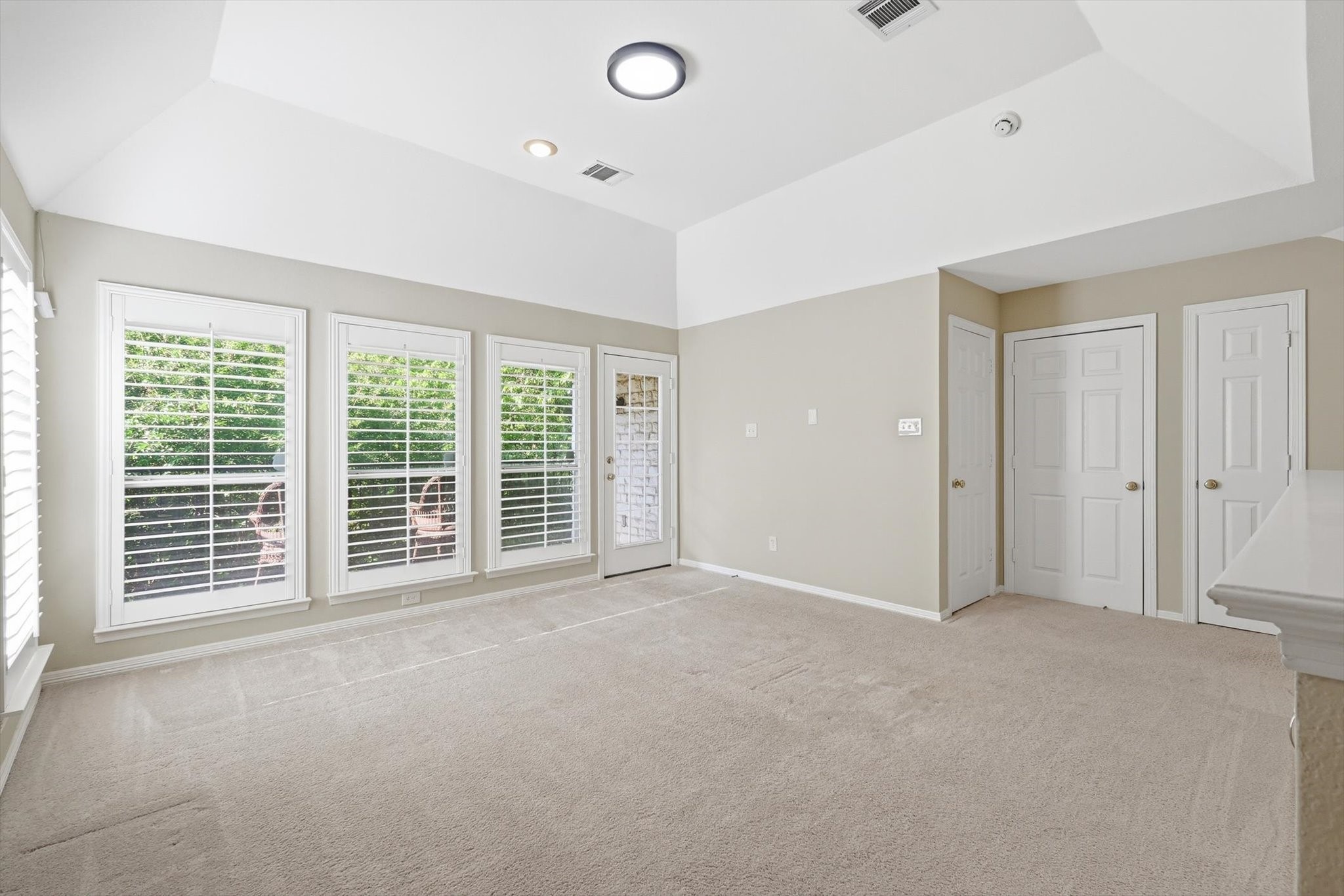 6401 Bermuda Dunes Drive