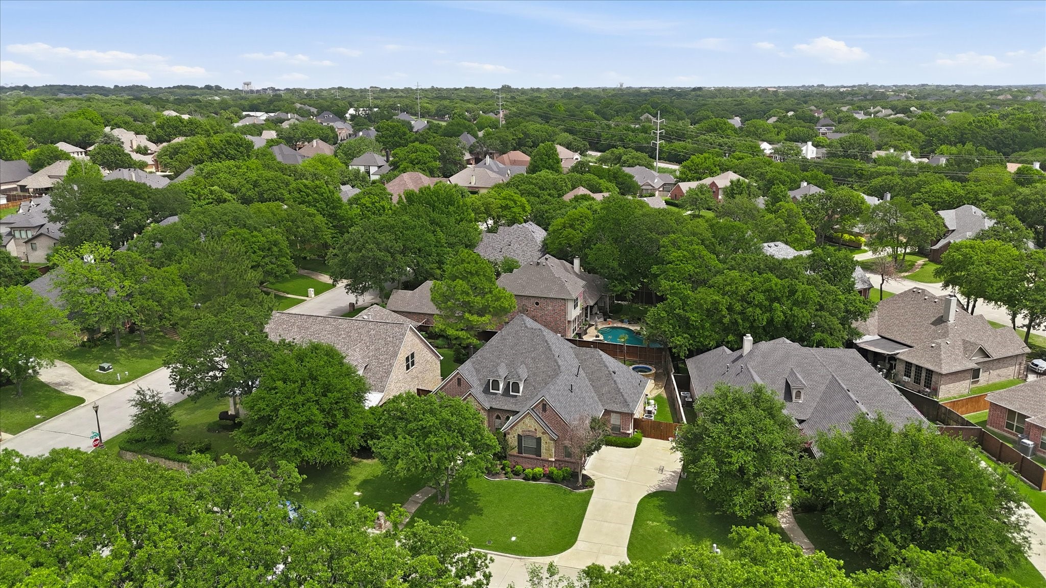 3408 Comanche Trail