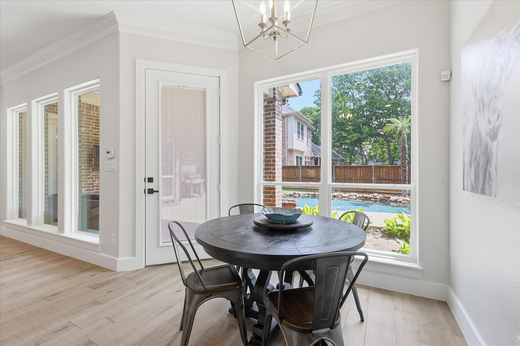 3408 Comanche Trail
