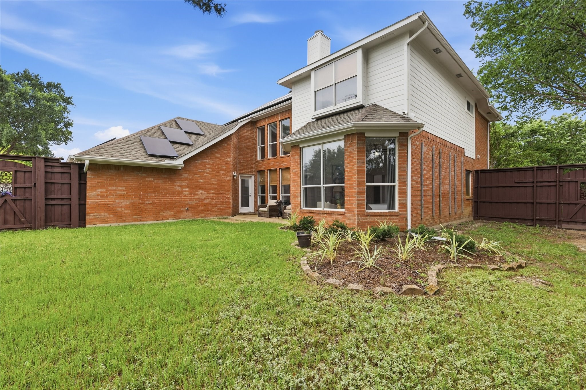 5401 Palace Drive