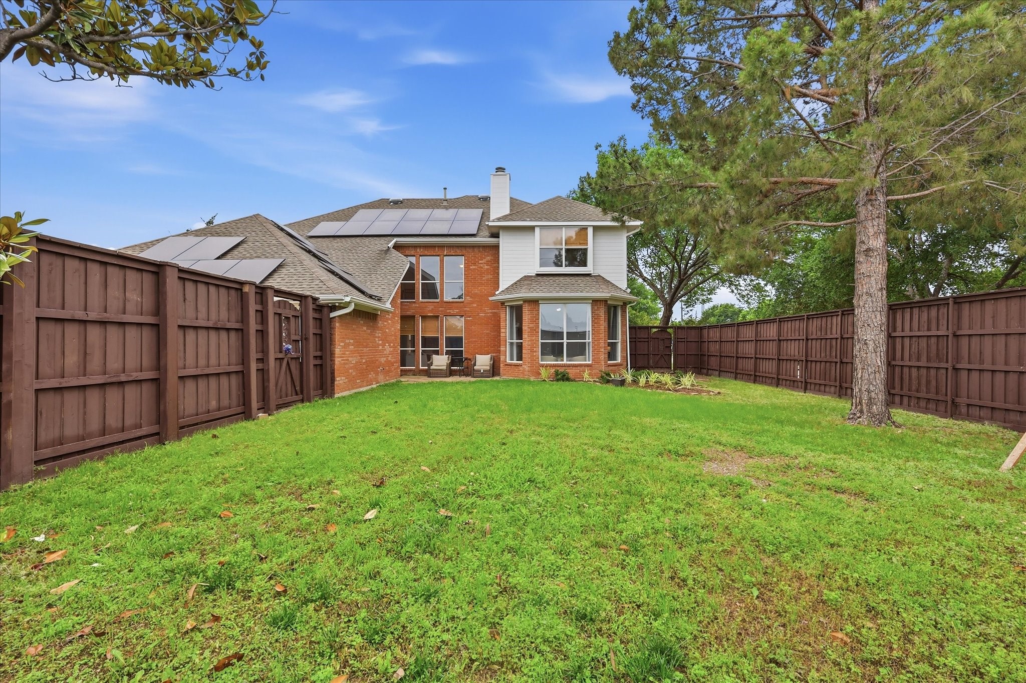 5401 Palace Drive