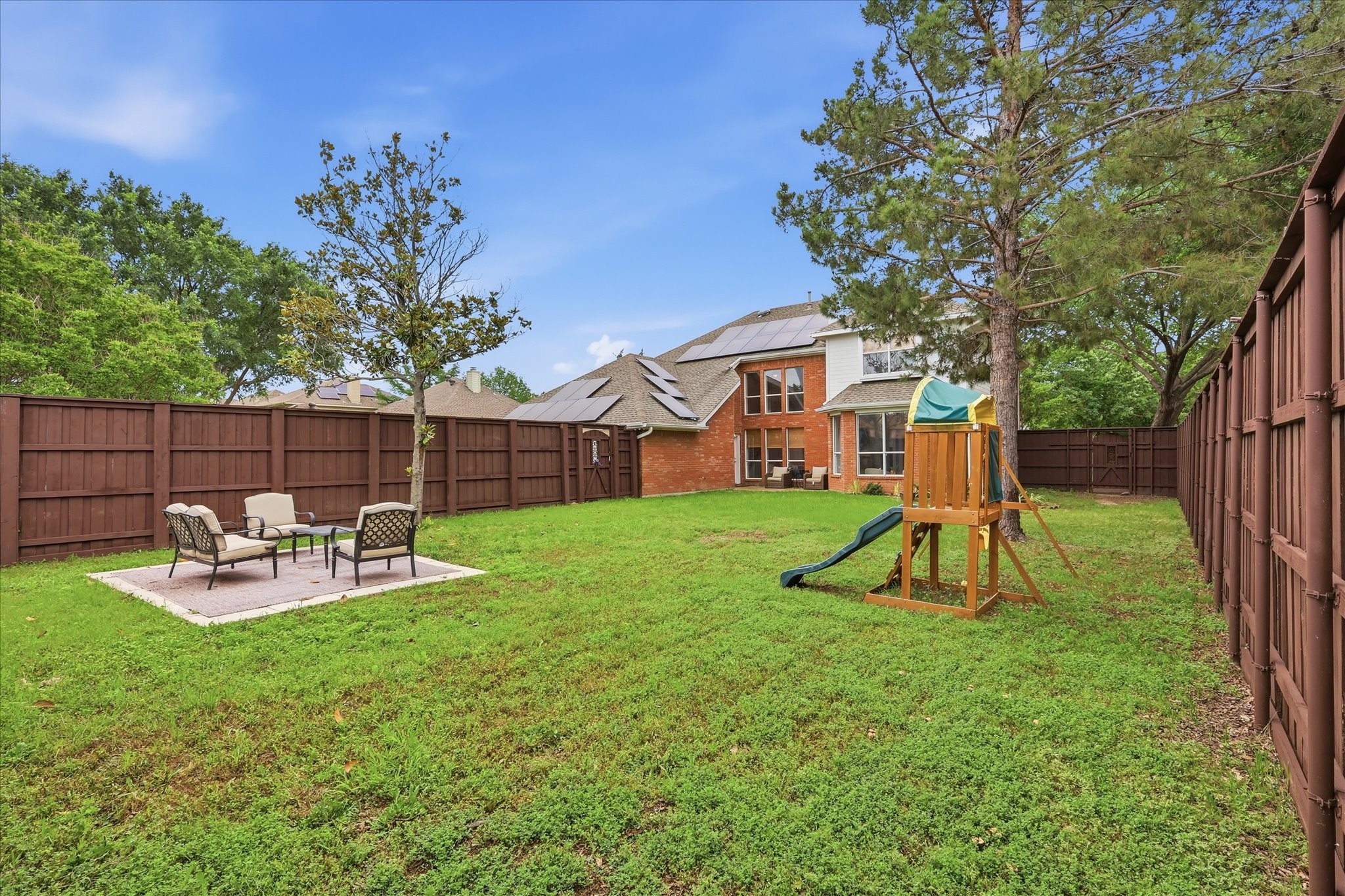 5401 Palace Drive