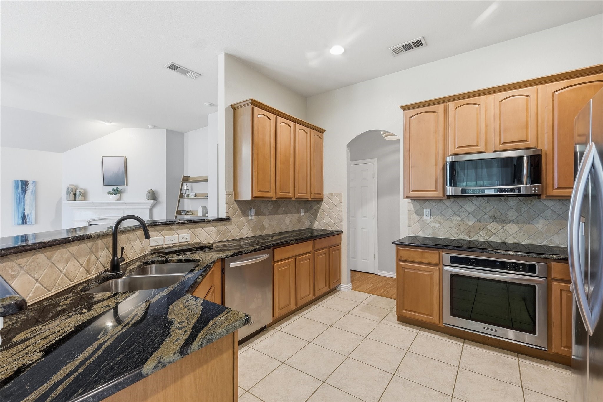 520 E Sandra Lane