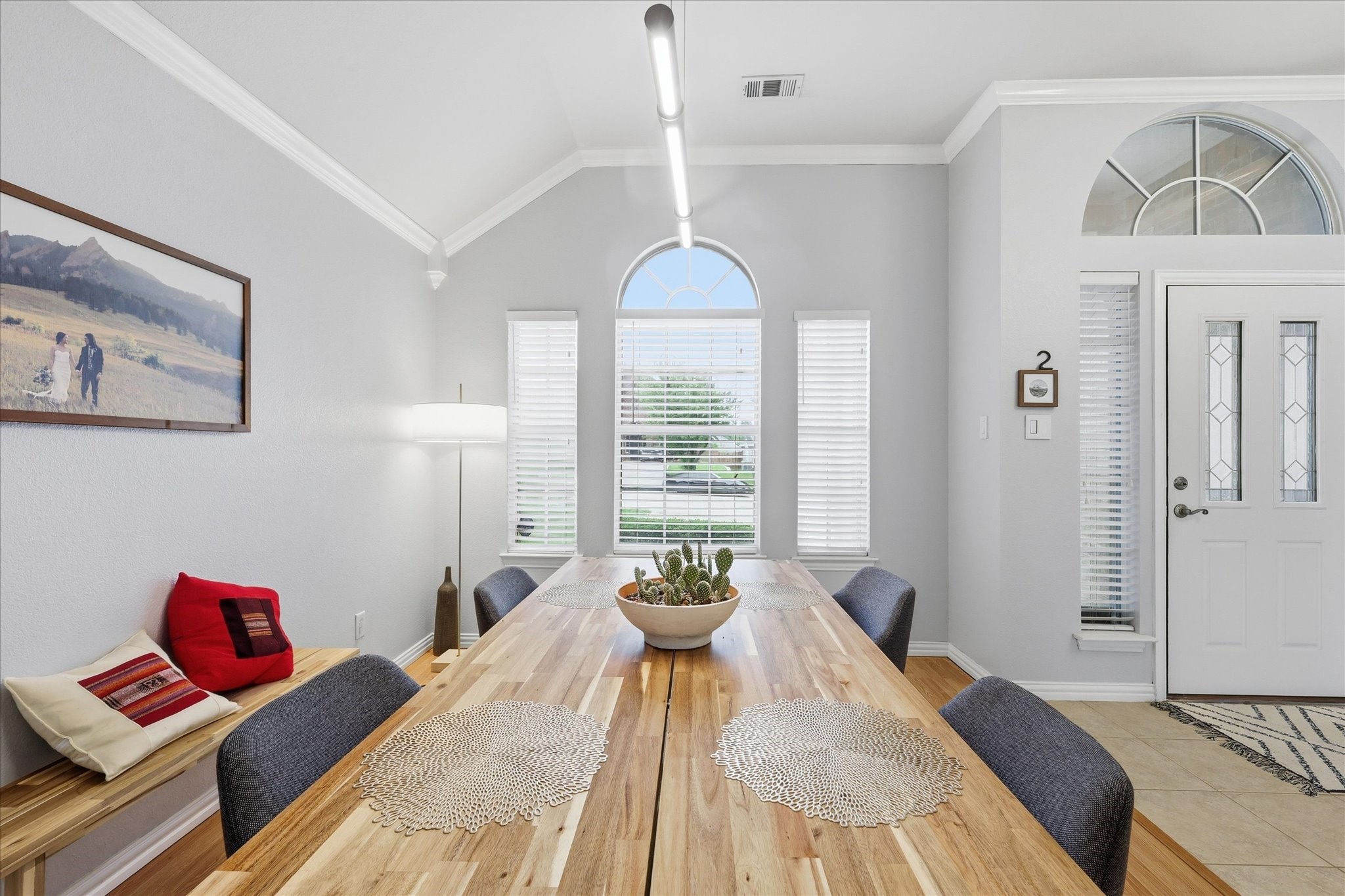 520 E Sandra Lane