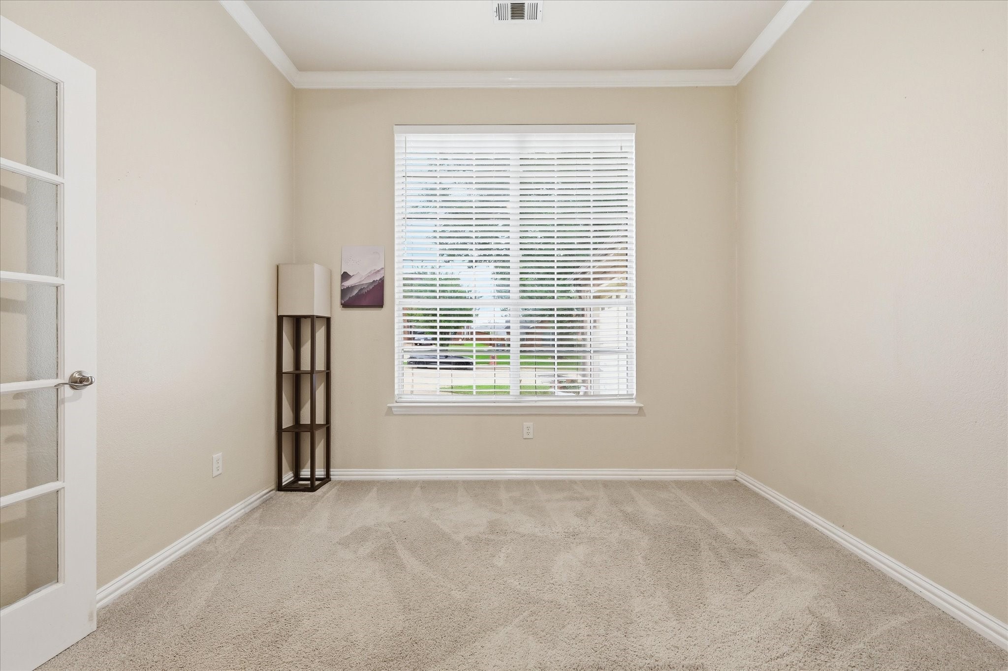 520 E Sandra Lane