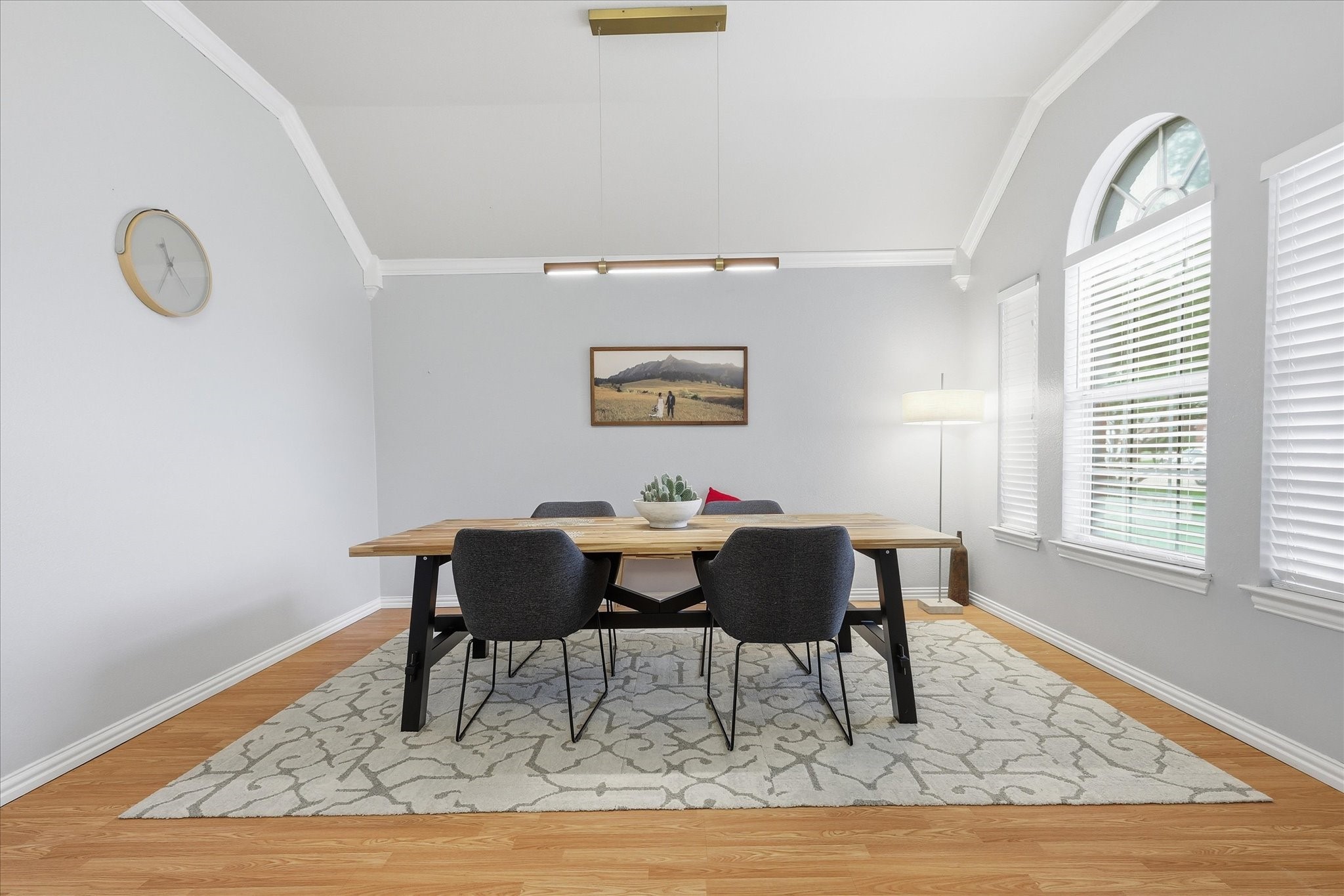 520 E Sandra Lane