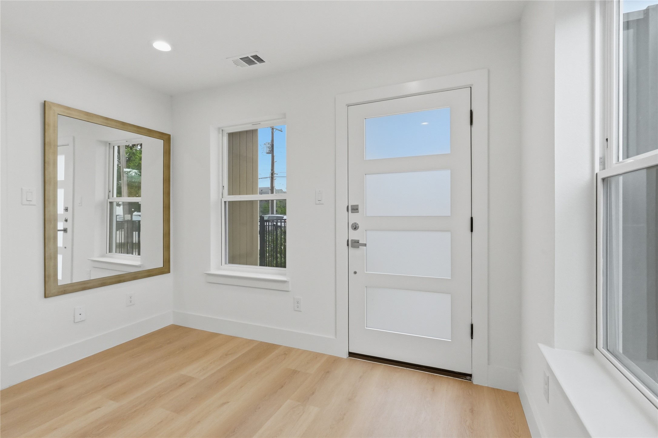 4315 San Jacinto Street 101