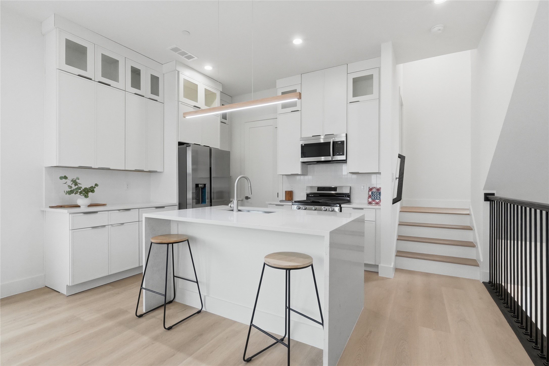 4315 San Jacinto Street 101