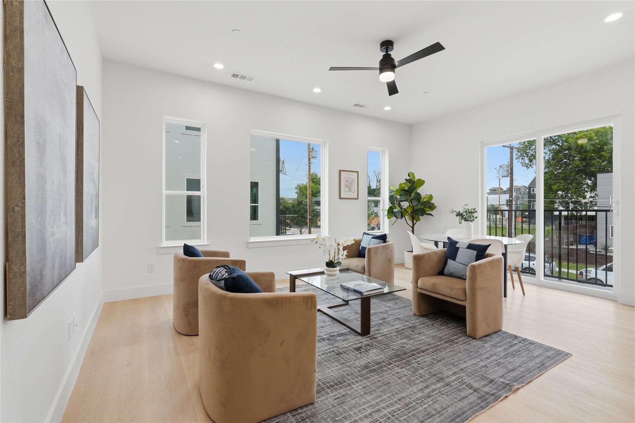 4315 San Jacinto Street 101