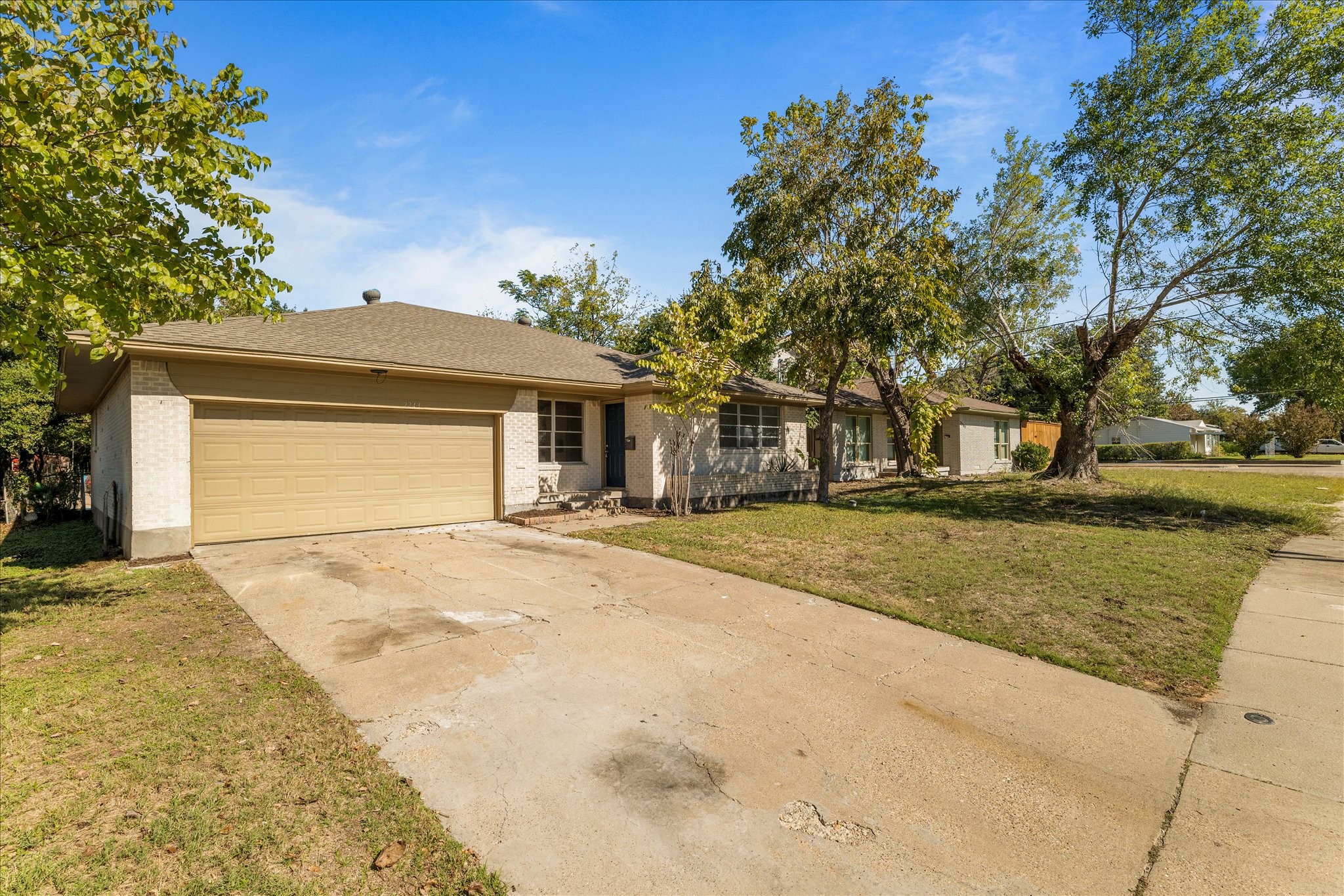 2243 Larry Drive