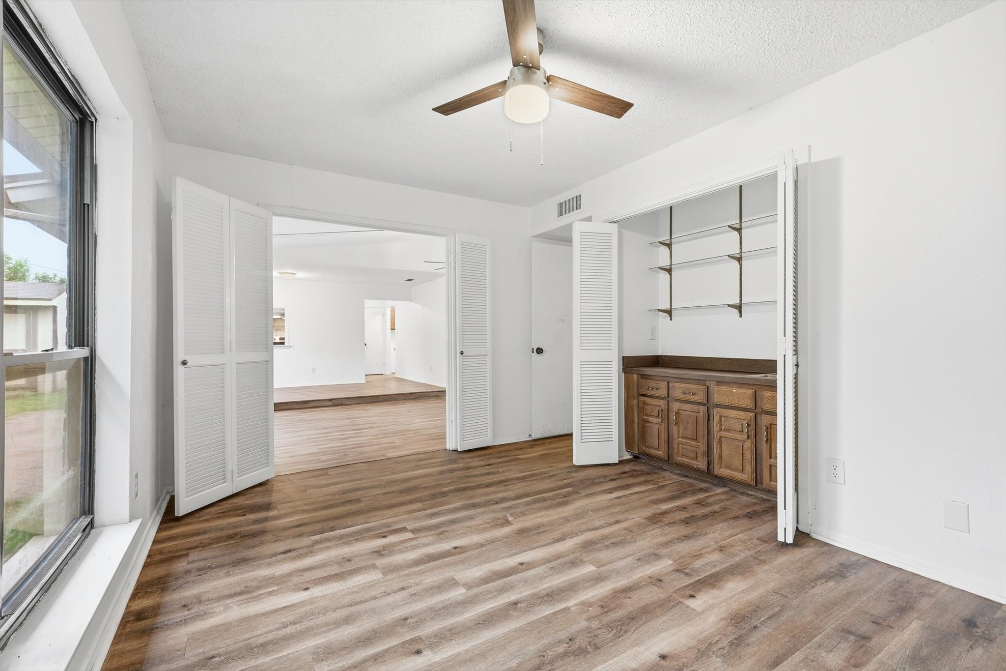 3914 Willowood Lane