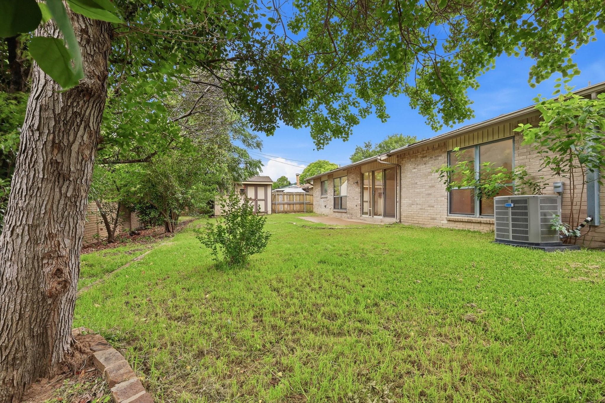 3914 Willowood Lane