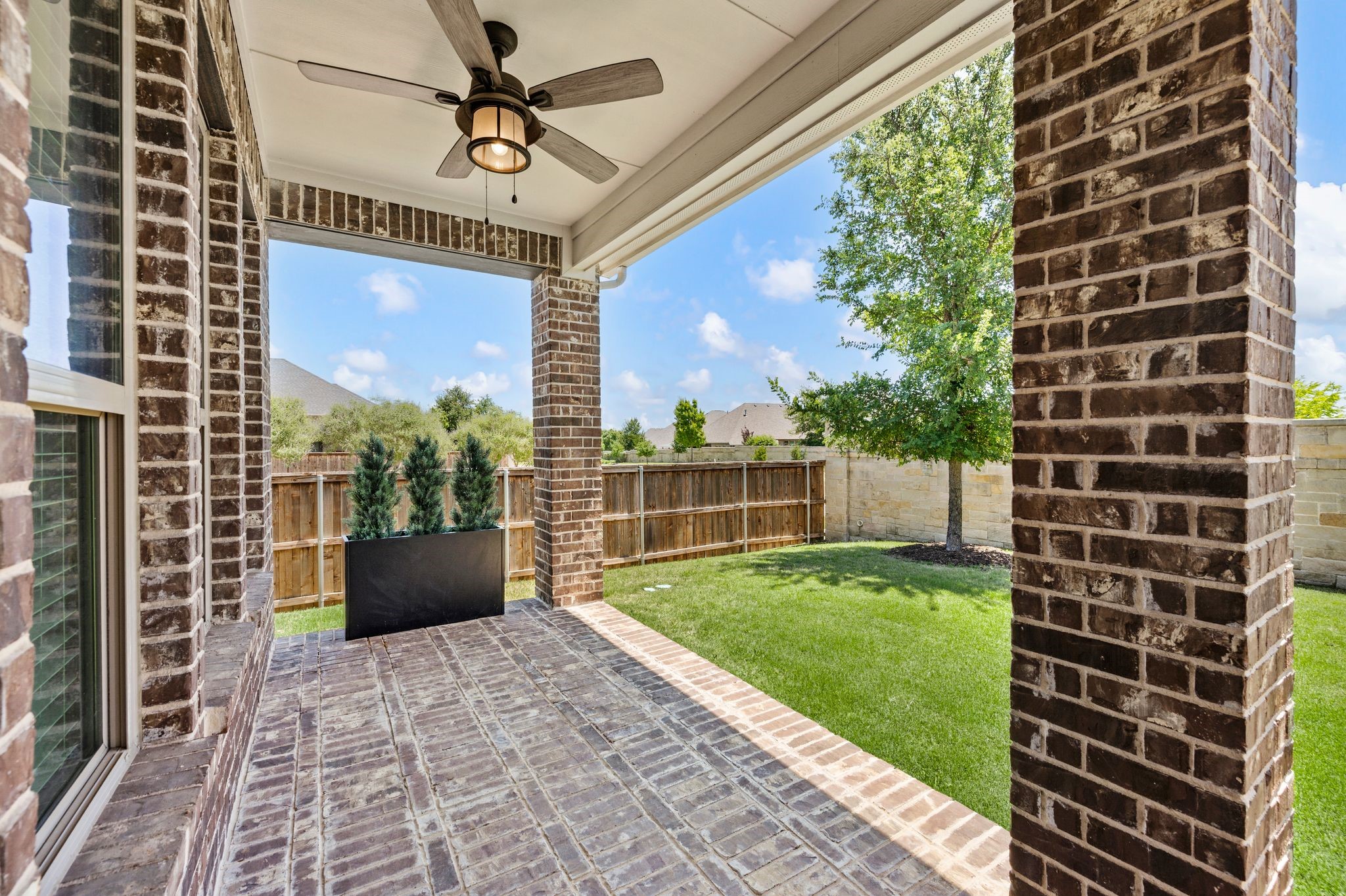 216 Village Creek Drive