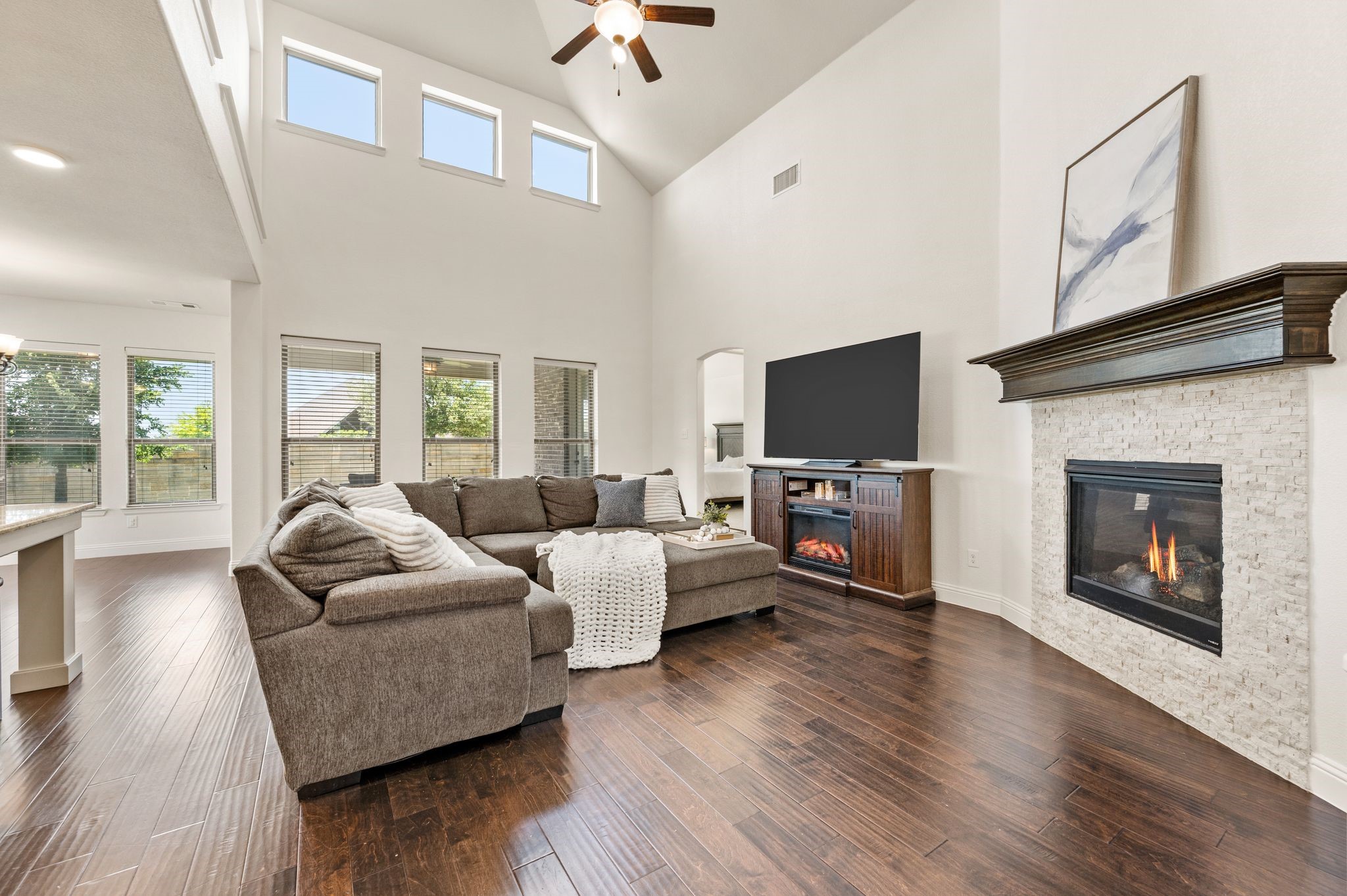 216 Village Creek Drive