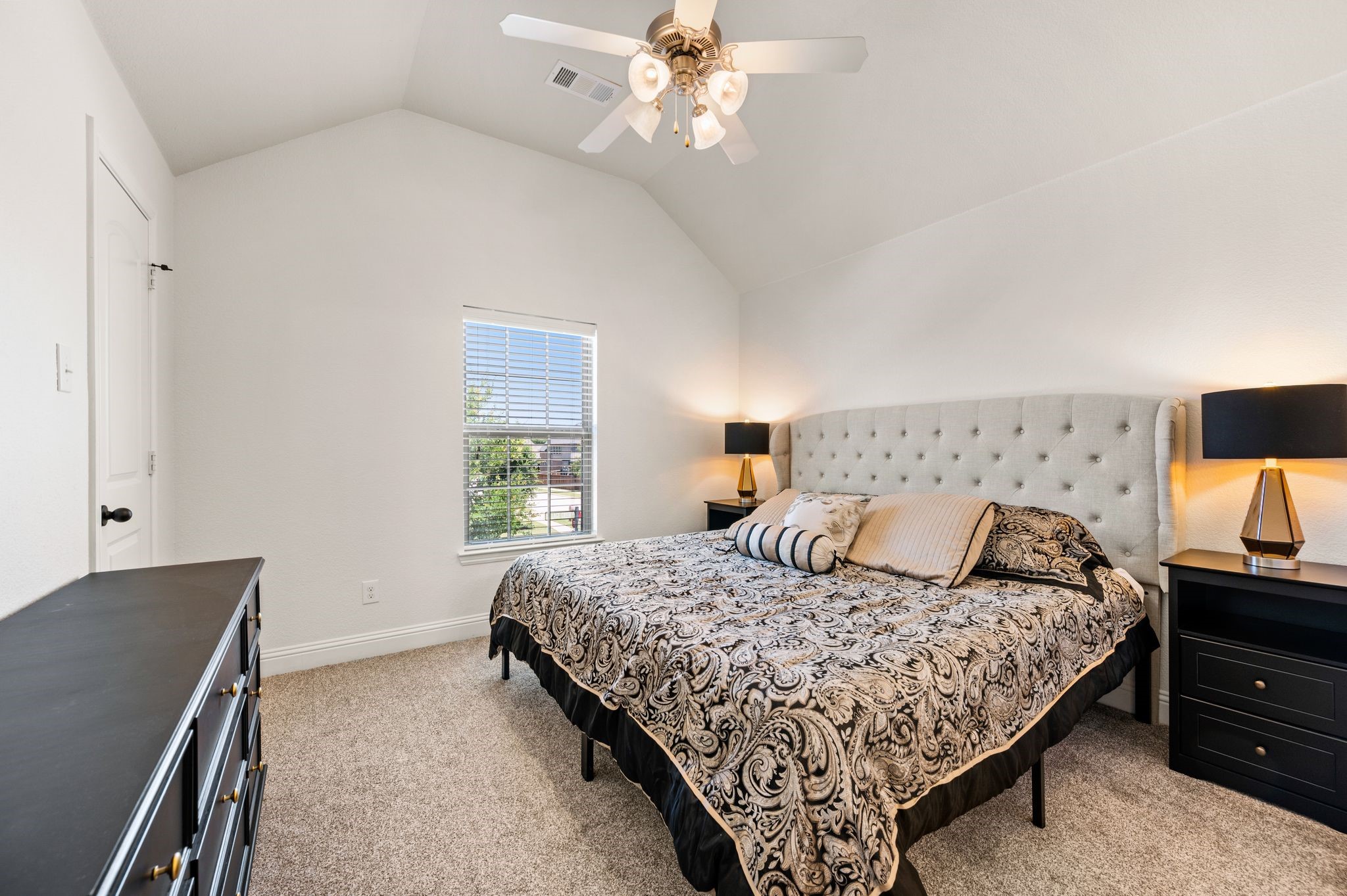 216 Village Creek Drive