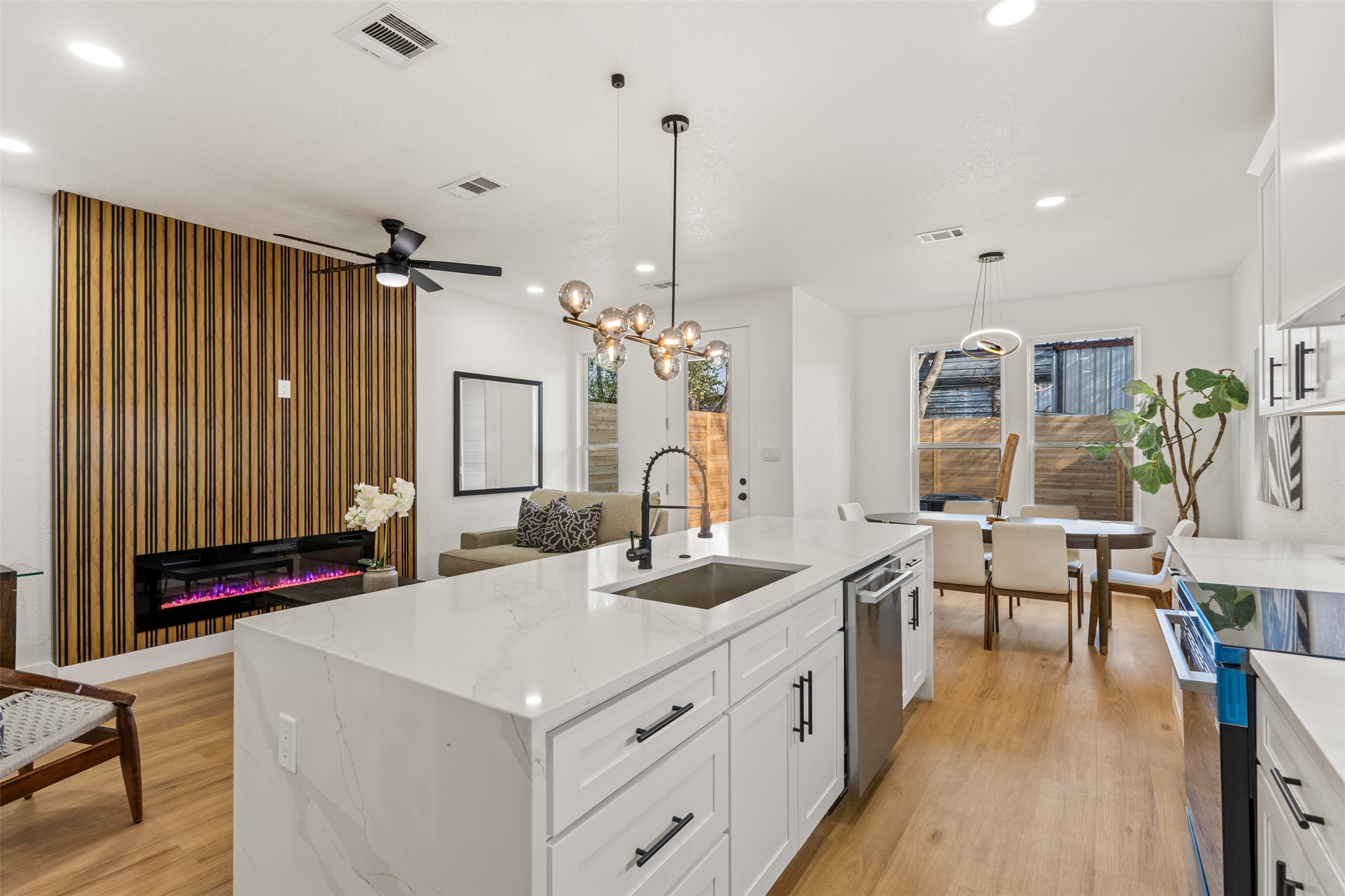 3524 & 3526 Spring Avenue