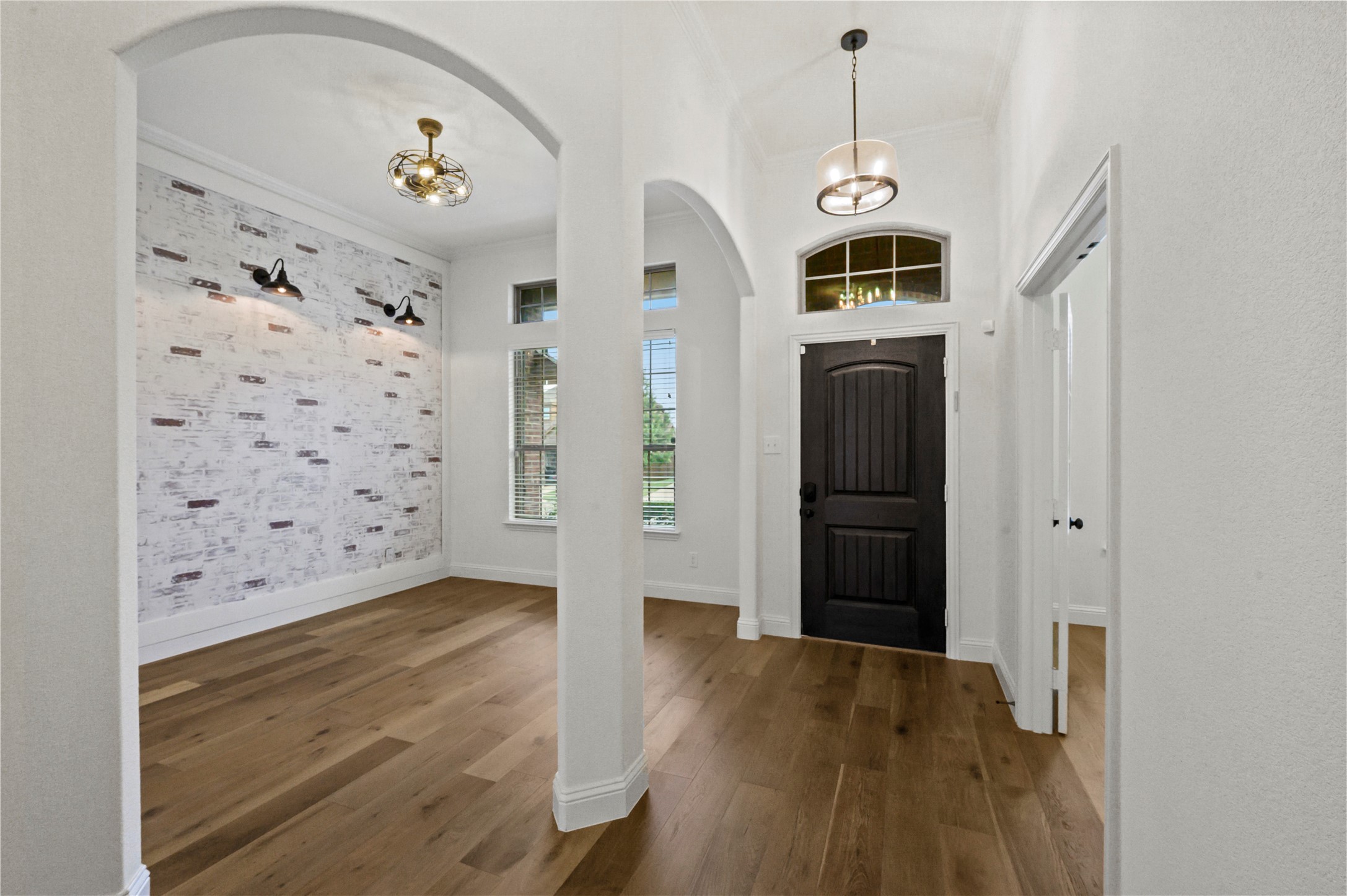 1765 Amalfi Drive