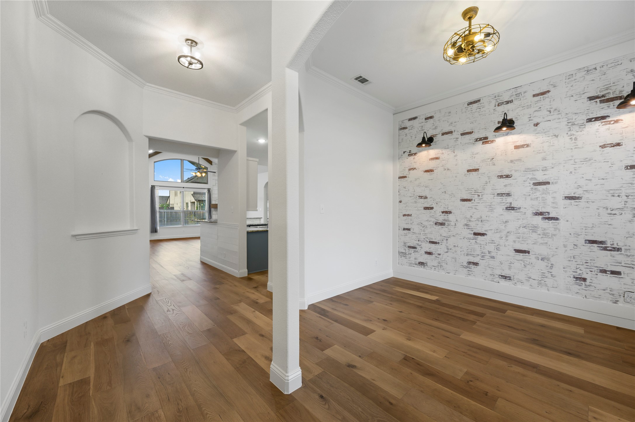 1765 Amalfi Drive