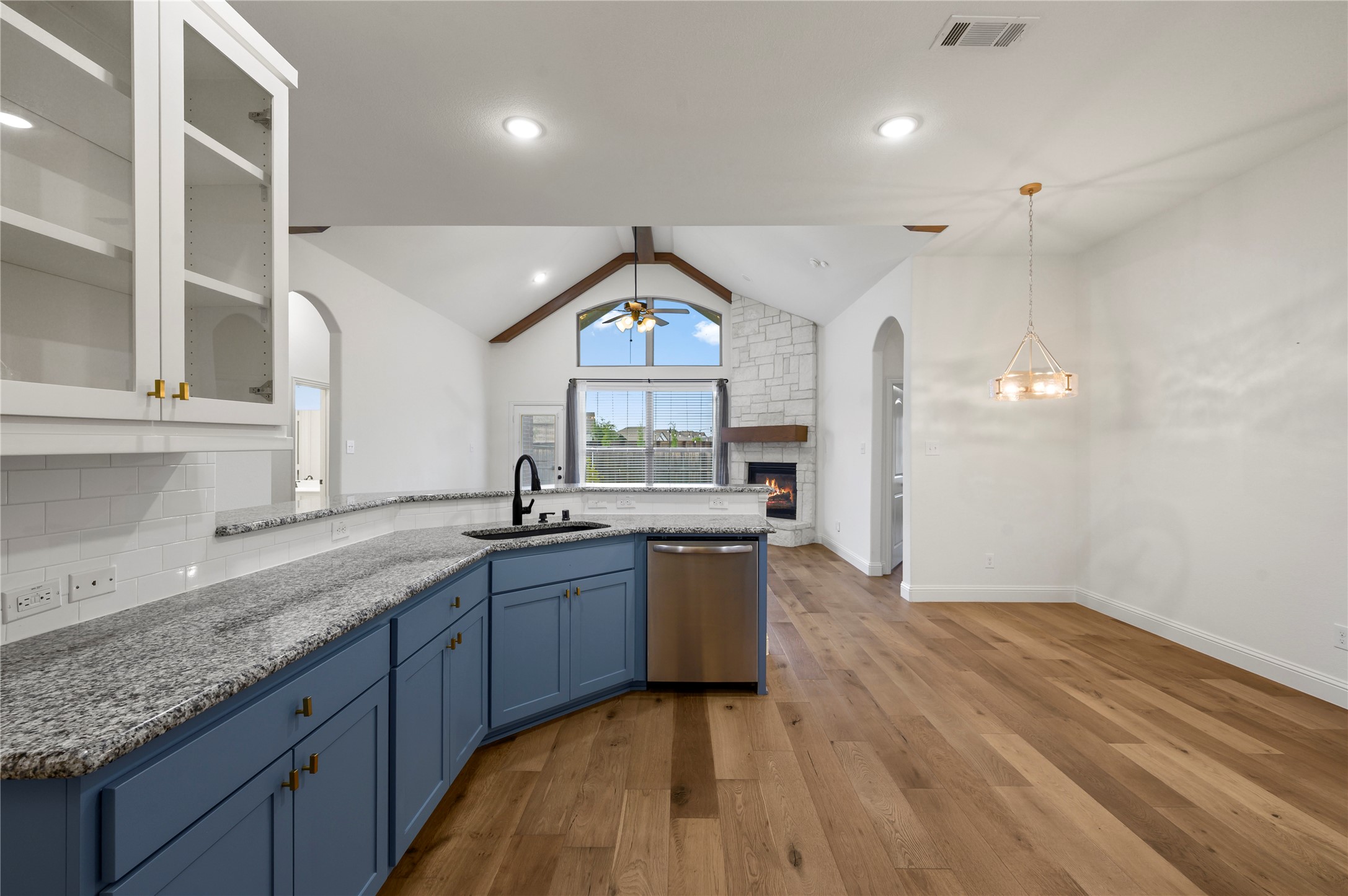 1765 Amalfi Drive