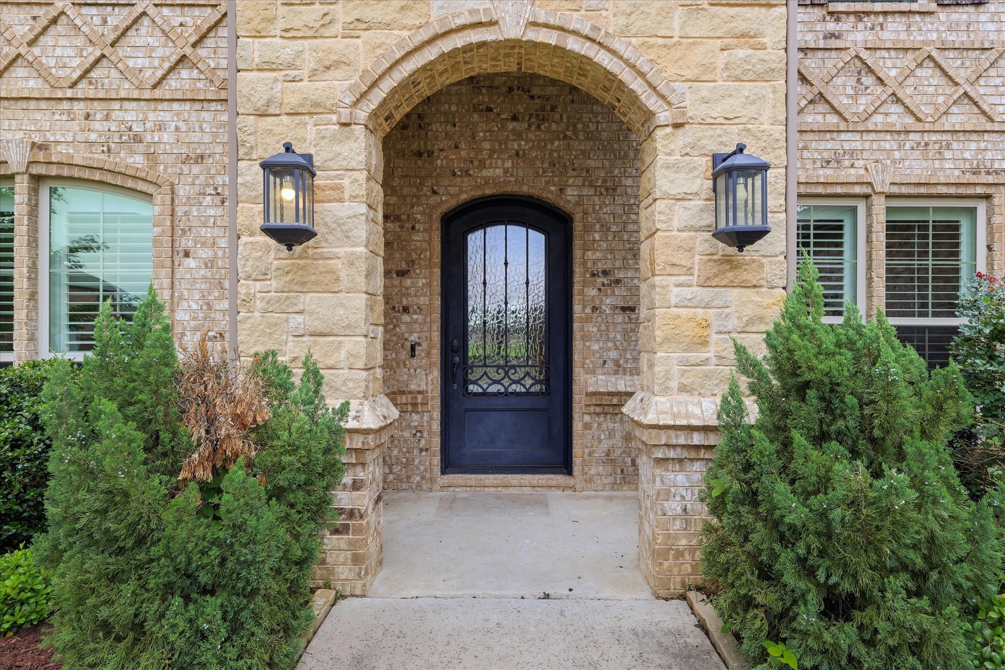 7417 Seclusion Ridge Drive