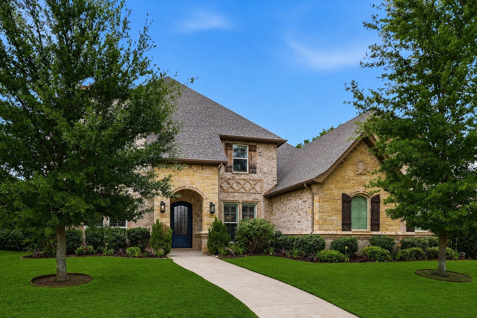 7417 Seclusion Ridge Drive