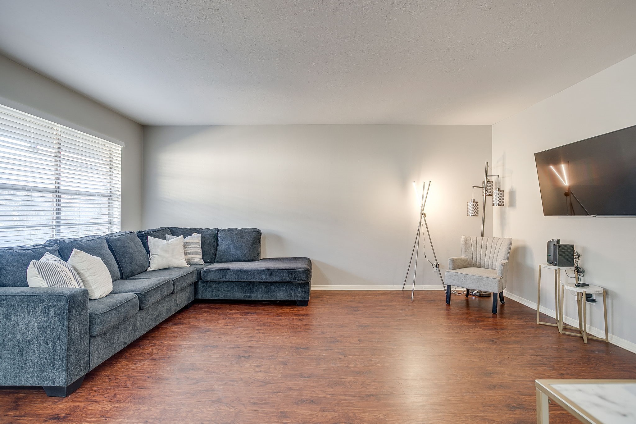 7929 Royal Lane 206