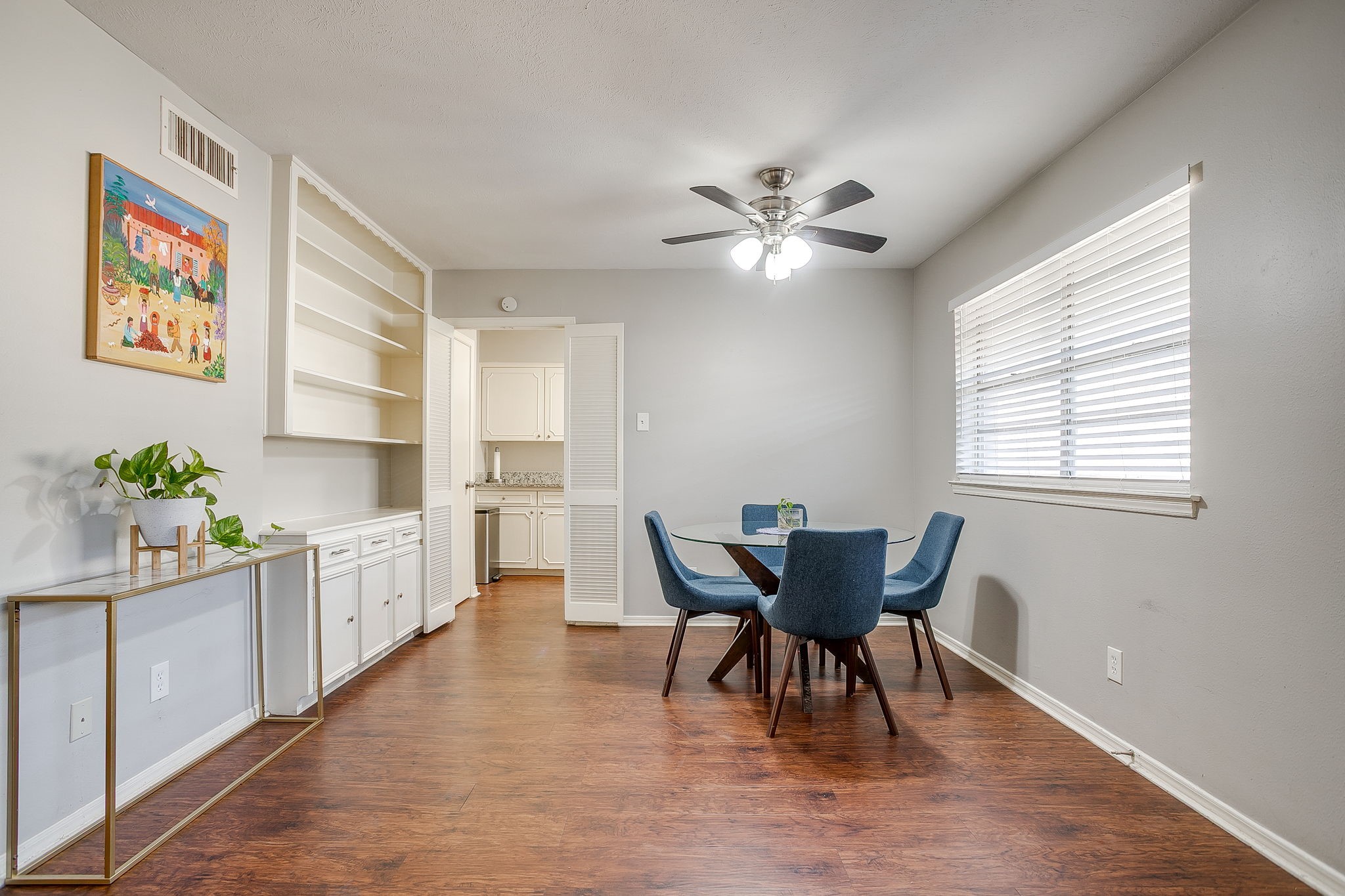 7929 Royal Lane 206