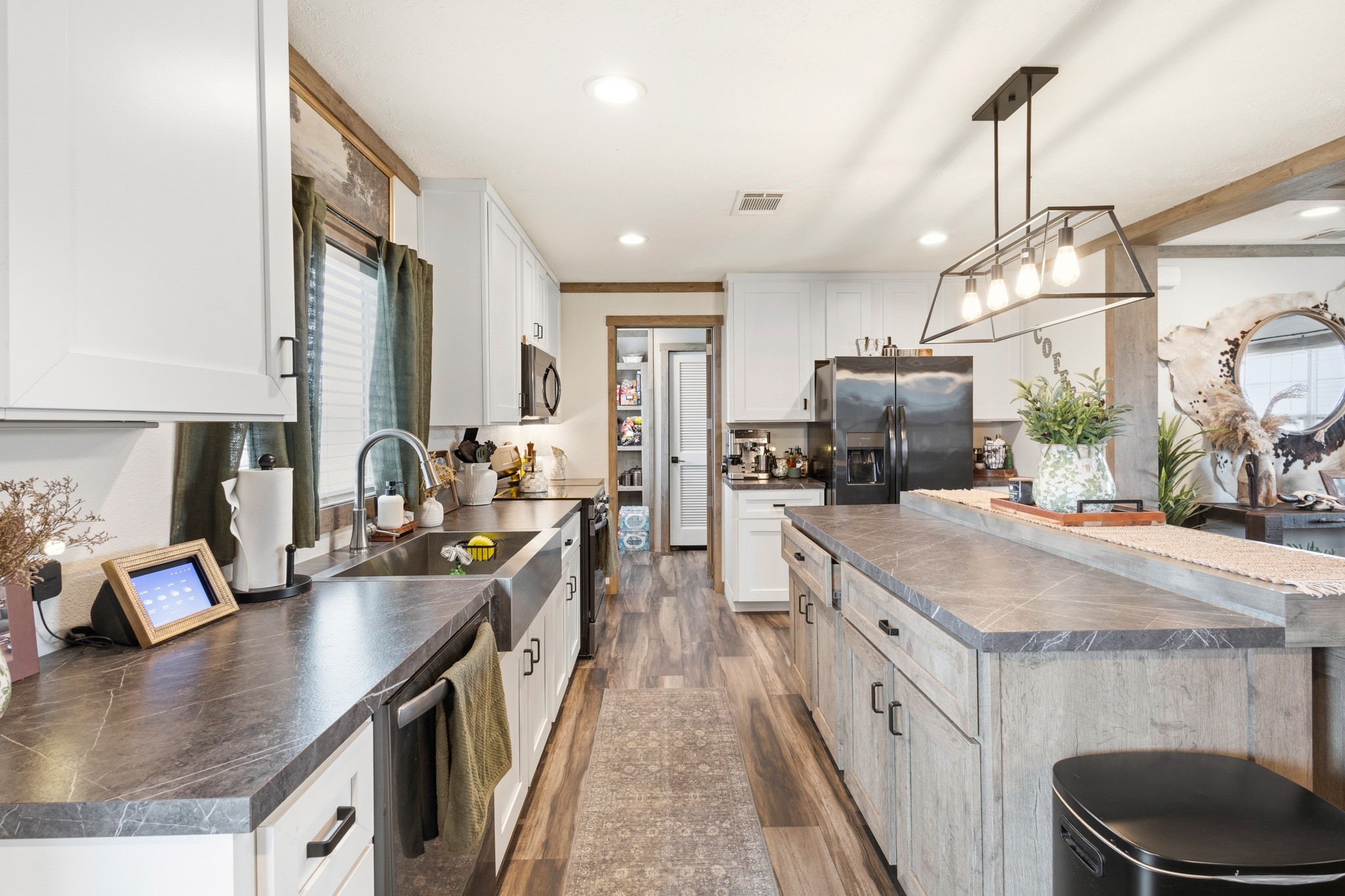 2827 Grays Prairie Lane