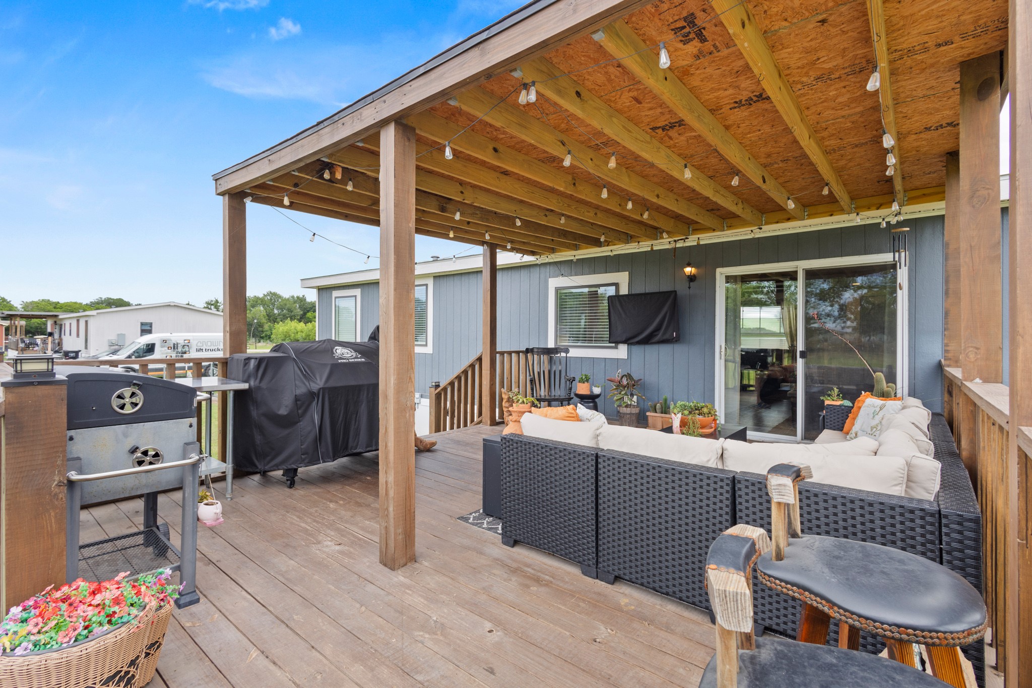 2827 Grays Prairie Lane