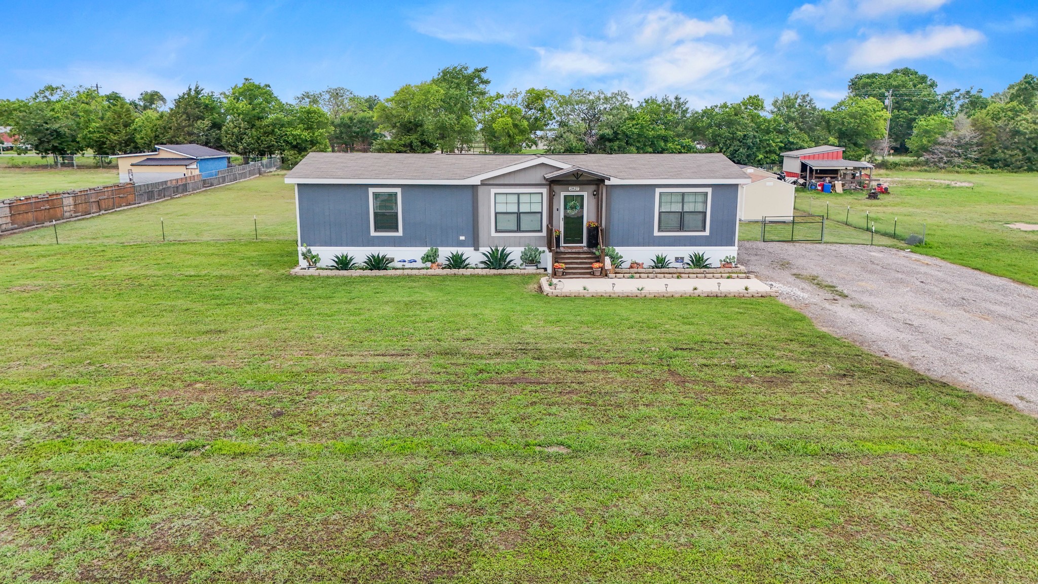 2827 Grays Prairie Lane