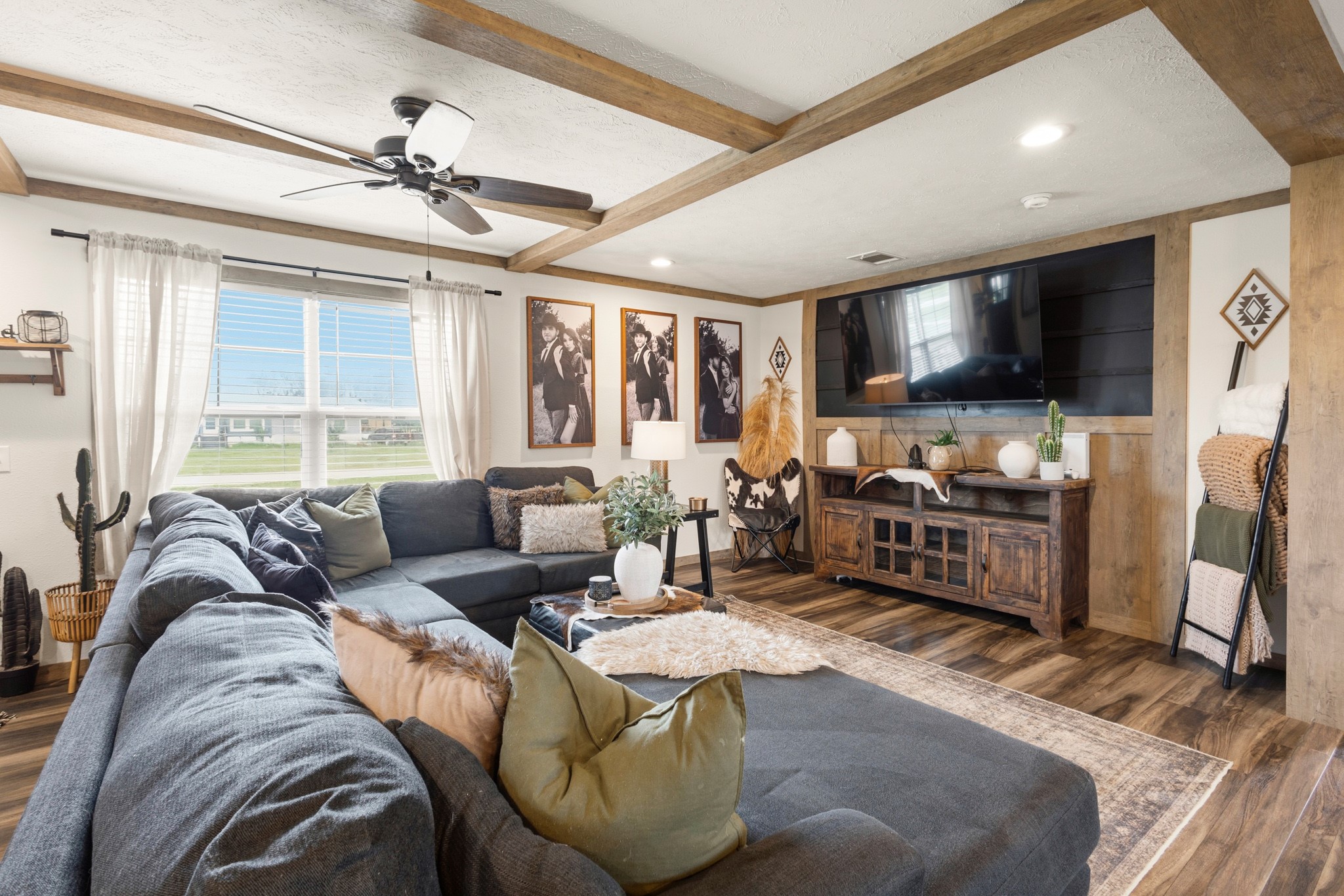 2827 Grays Prairie Lane