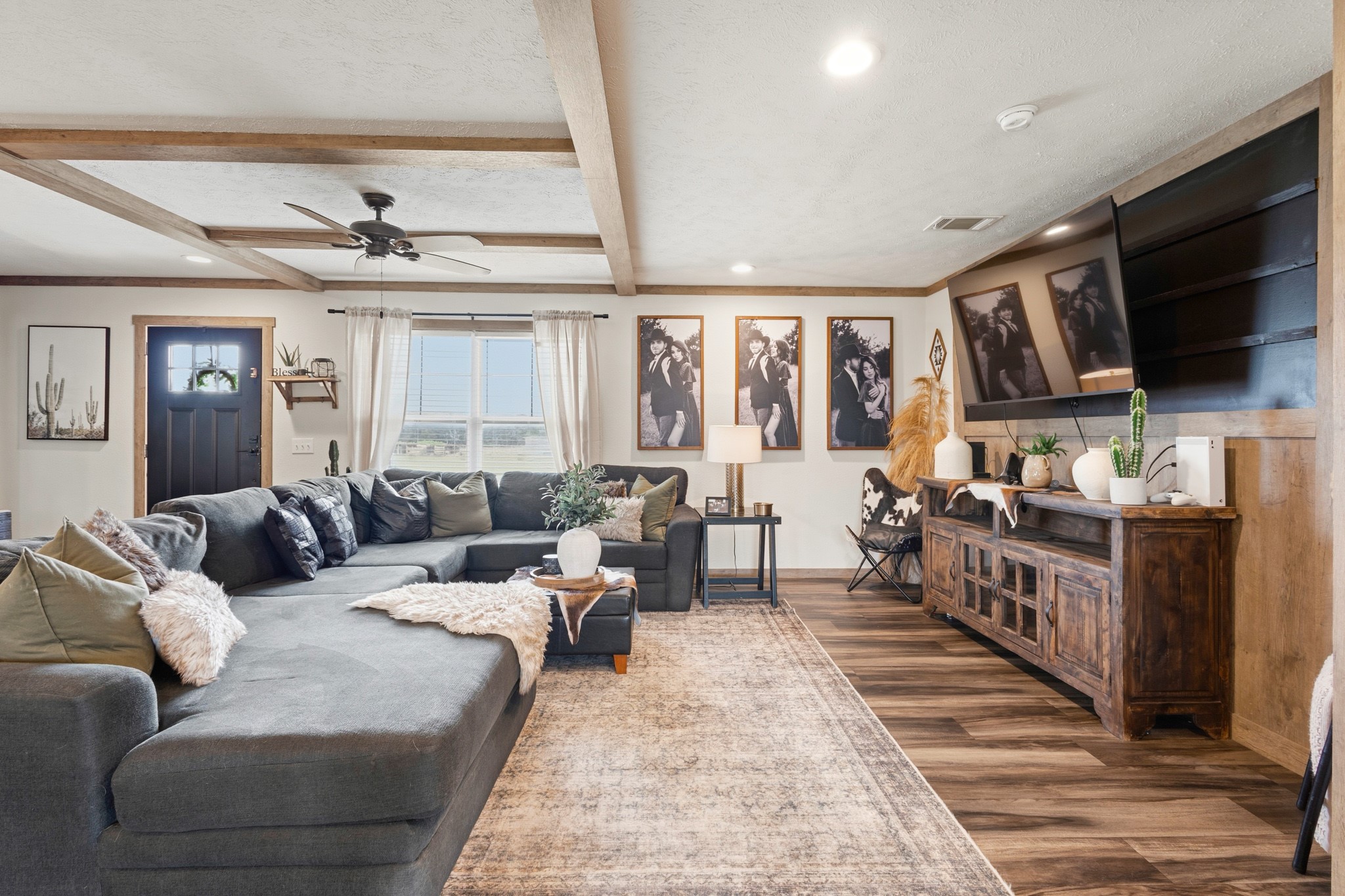 2827 Grays Prairie Lane