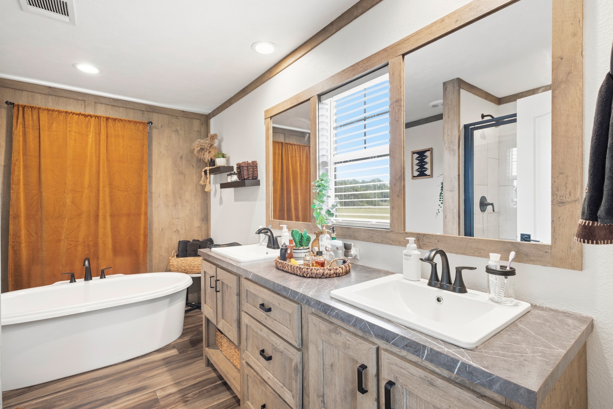 2827 Grays Prairie Lane