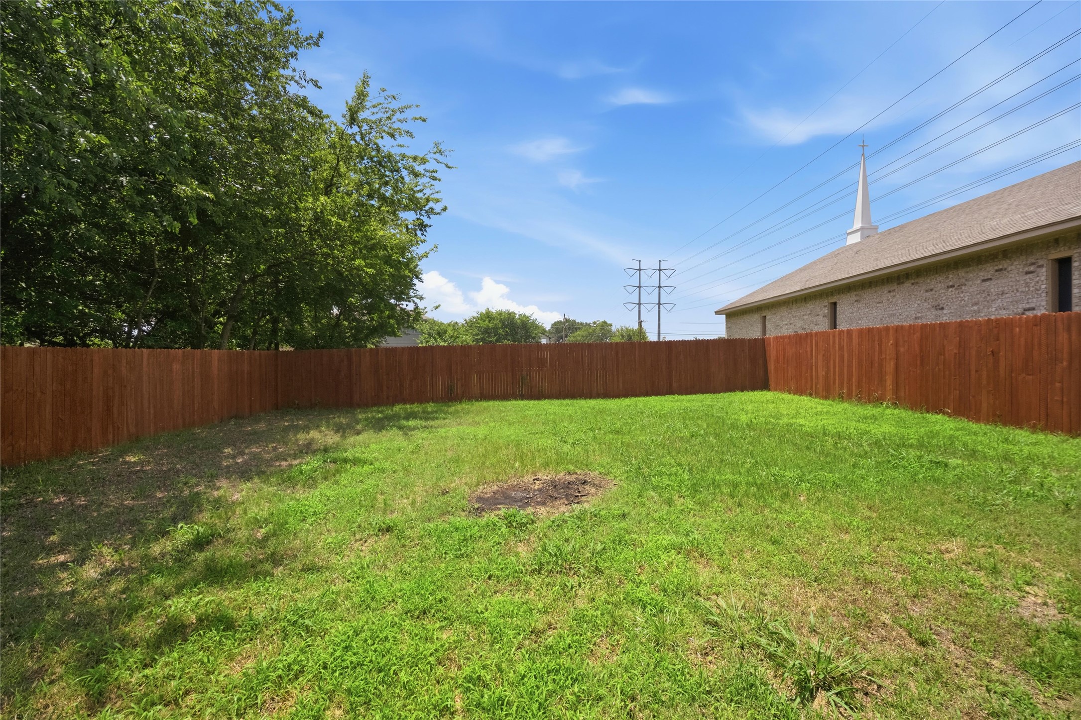 2125 Beaumont Street