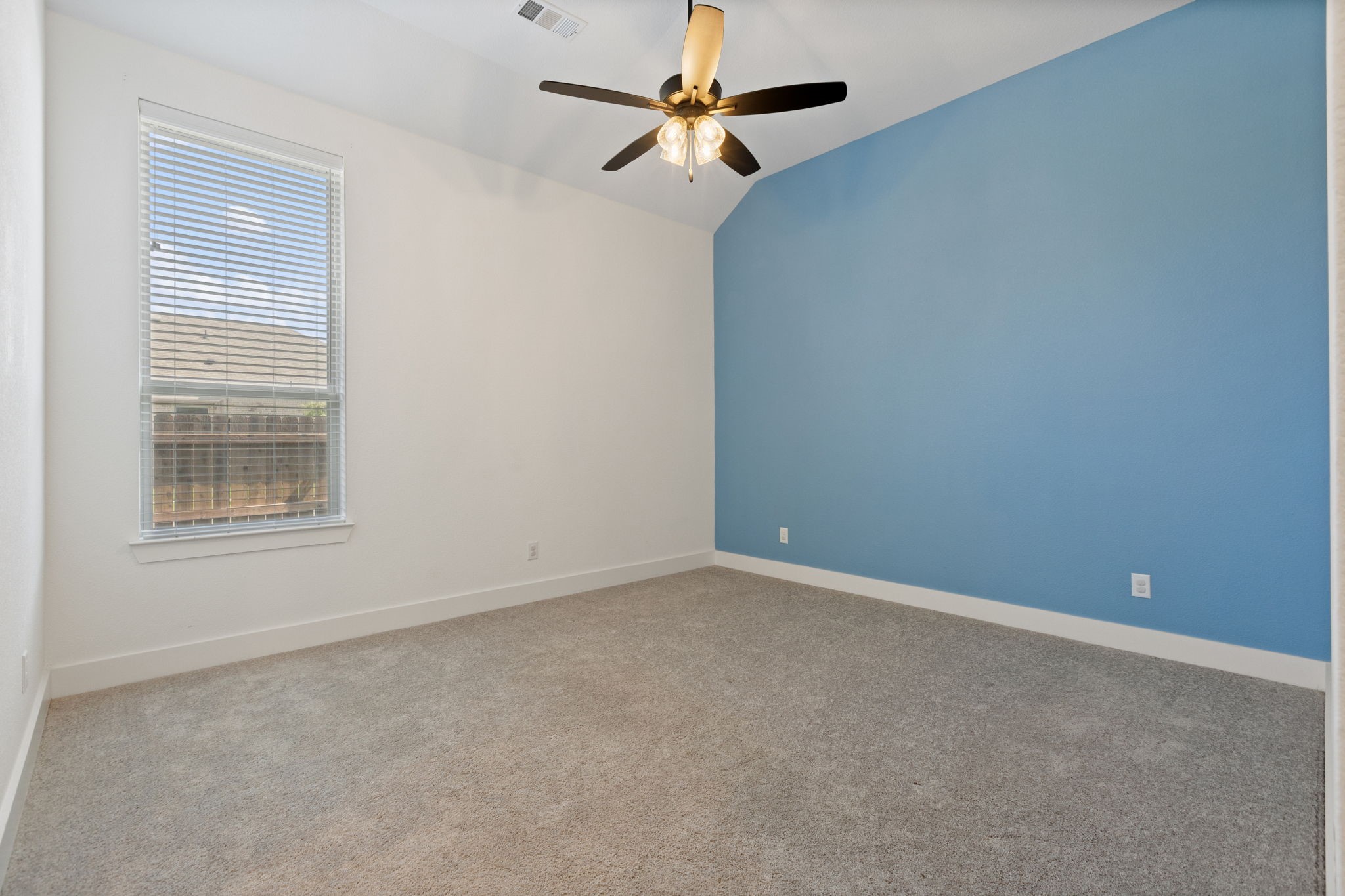 1696 Storey Lane