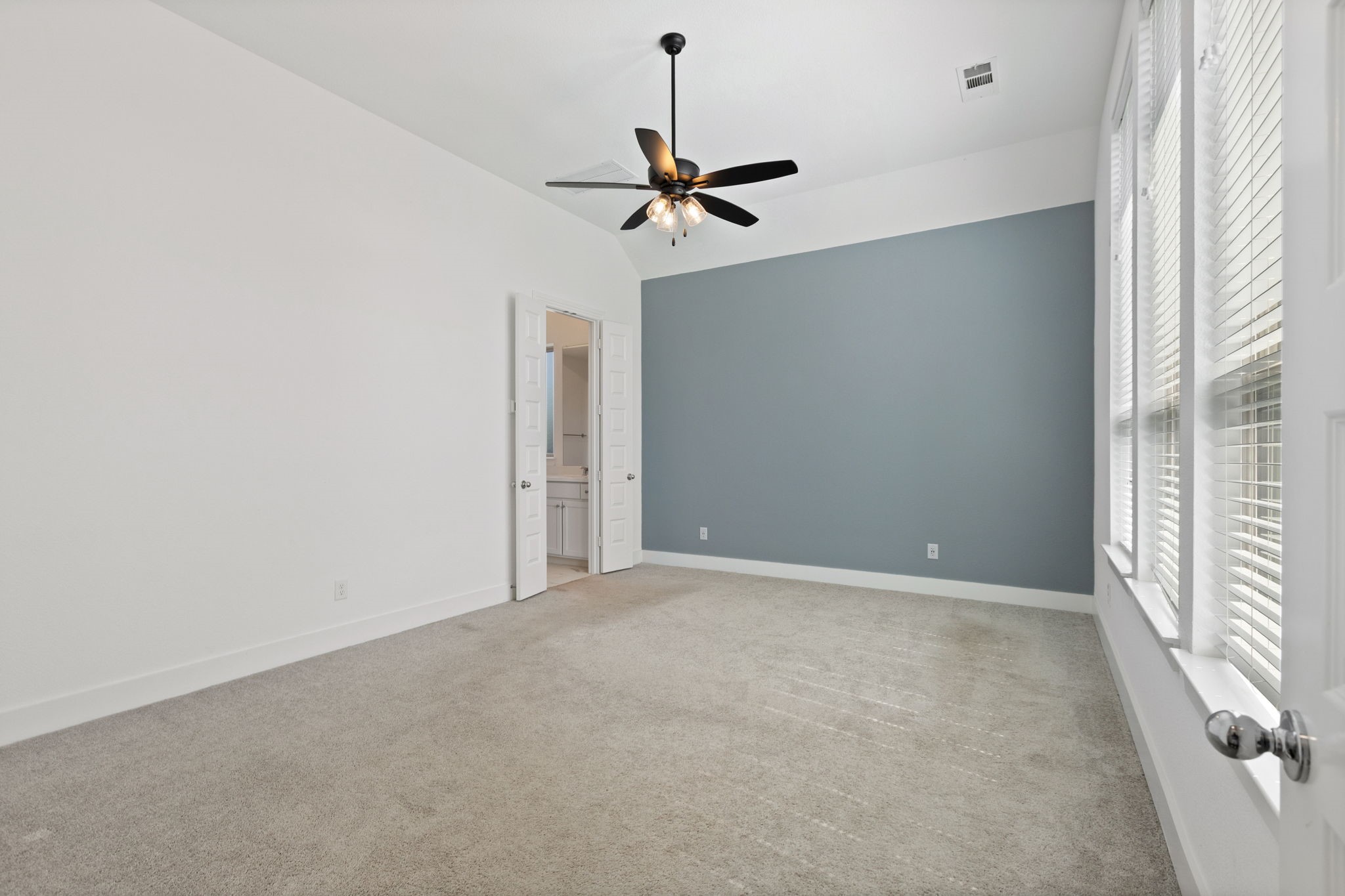 1696 Storey Lane