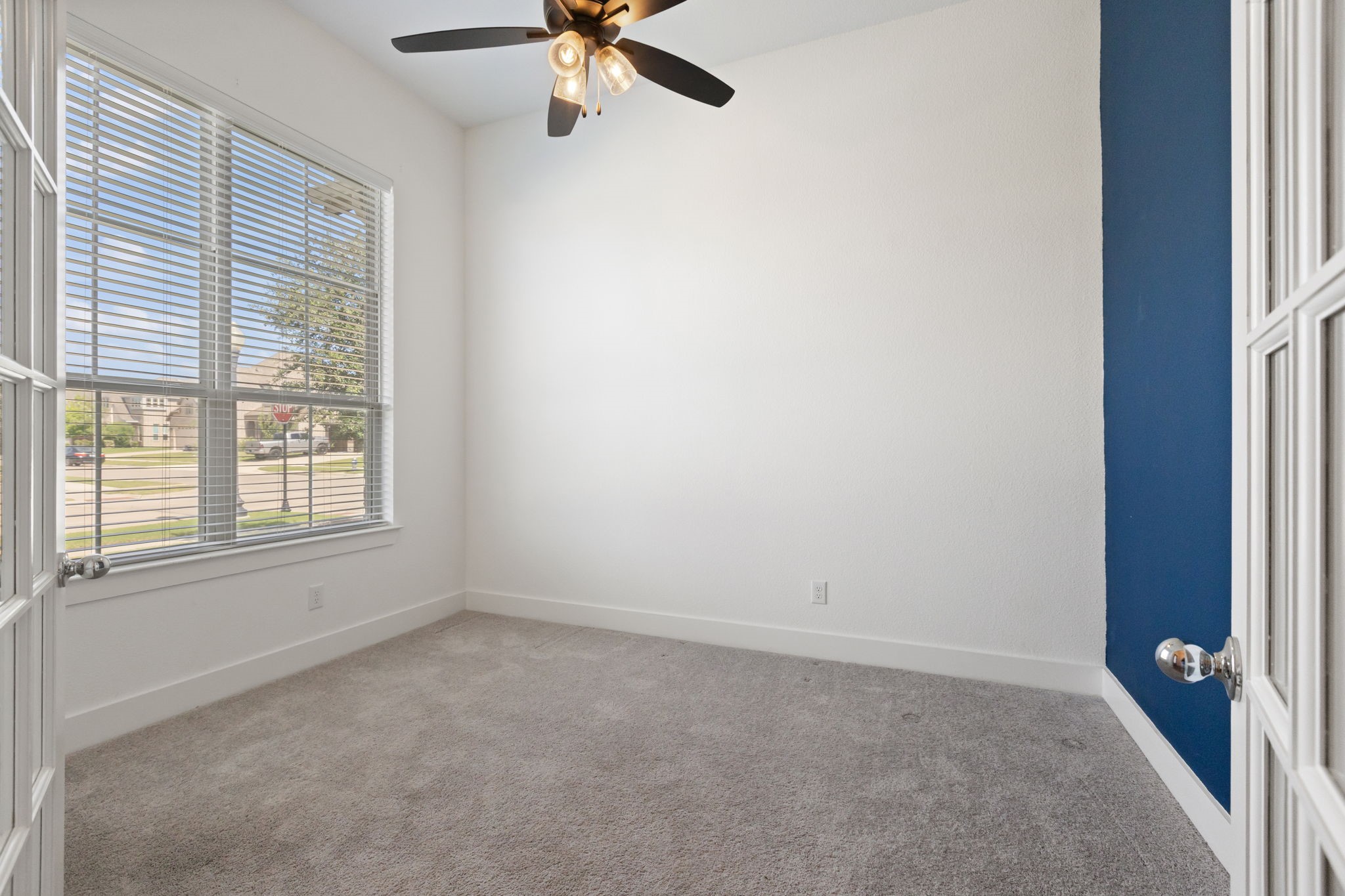 1696 Storey Lane