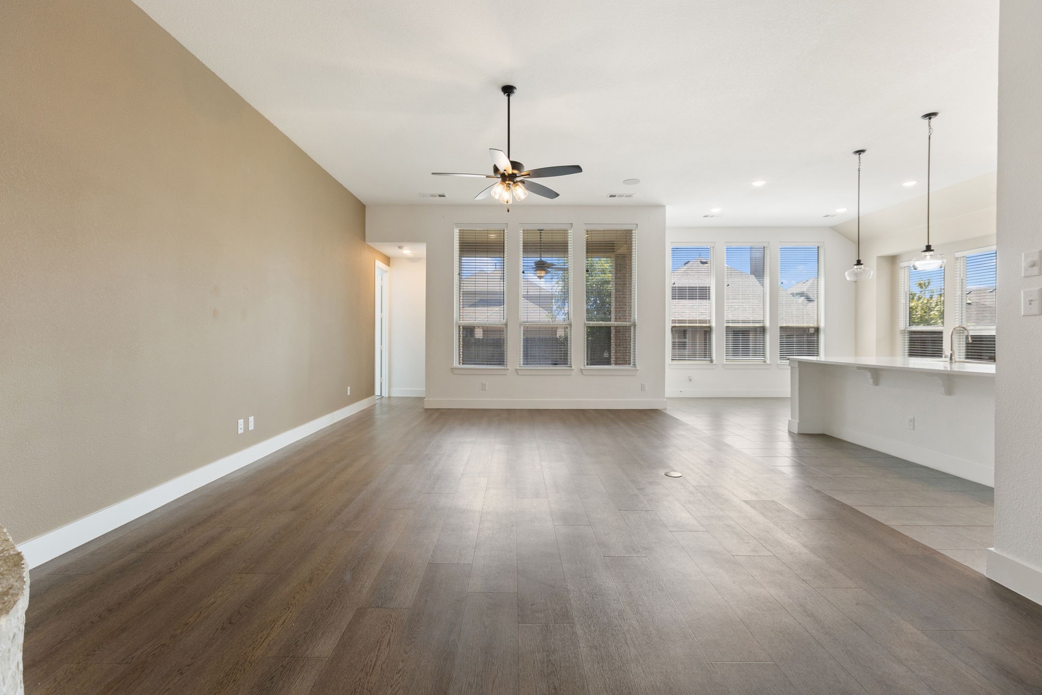 1696 Storey Lane