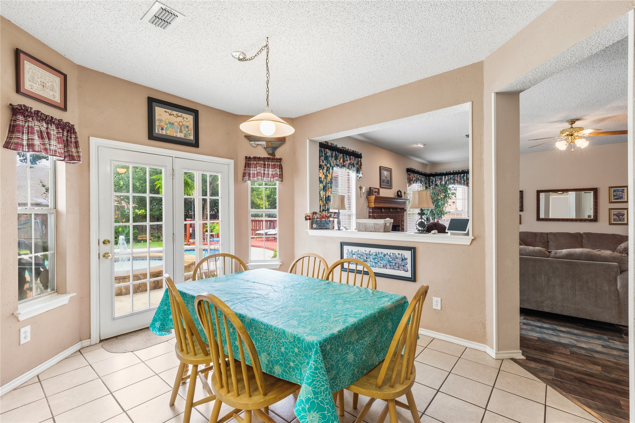 7604 Oak Knoll Drive